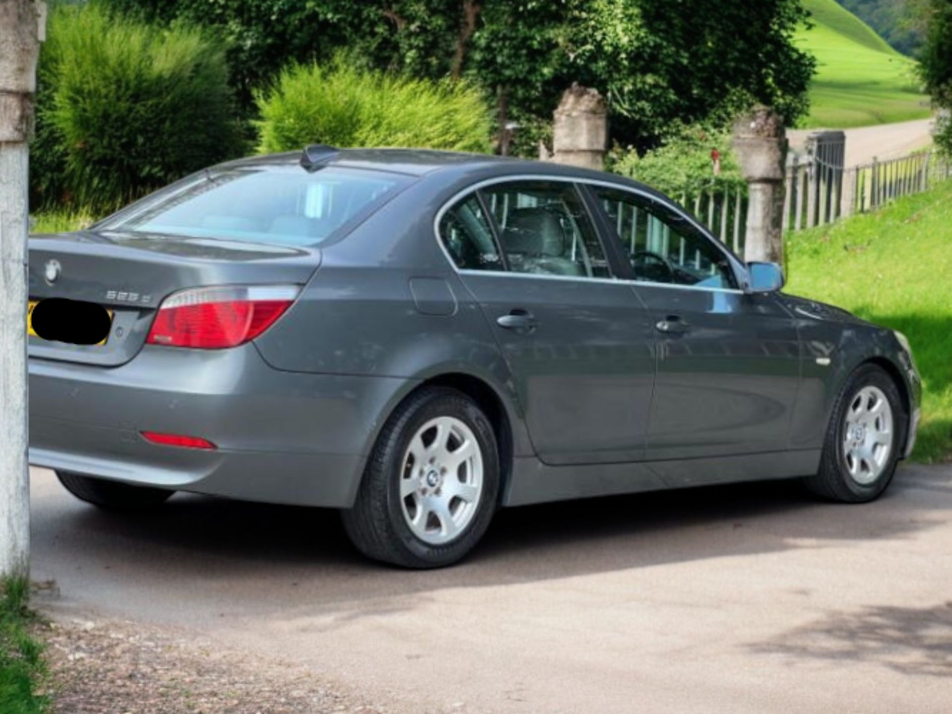 **(ONLY 109K MILEAGE)** 2004 BMW 5 SERIES 2.5 525D SE AUTO 4DR >>--NO VAT ON HAMMER--<< - Image 10 of 30