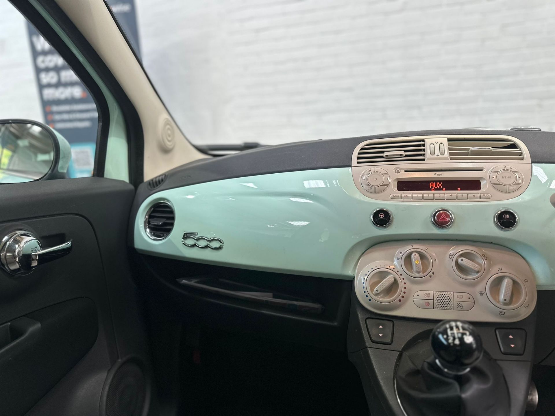 **(ONLY 121K MILEAGE)** 2014 FIAT 500 LOUNGE >>--NO VAT ON HAMMER--<< - Image 7 of 20