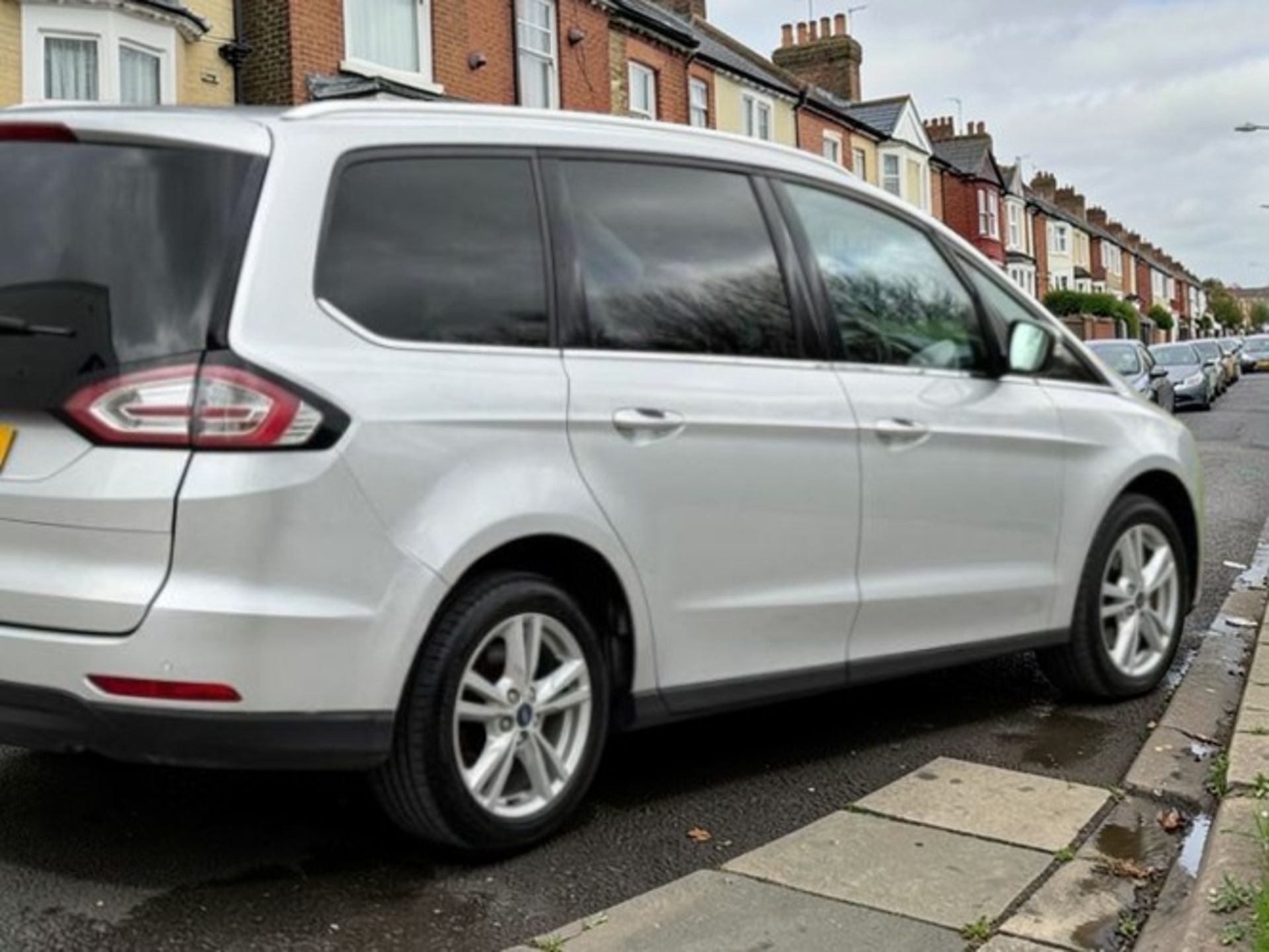 2019 FORD GALAXY TITANIUM ECOBLUE 2.0 DIESEL MANUAL MPV >>--NO VAT ON HAMMER--<< - Image 4 of 28