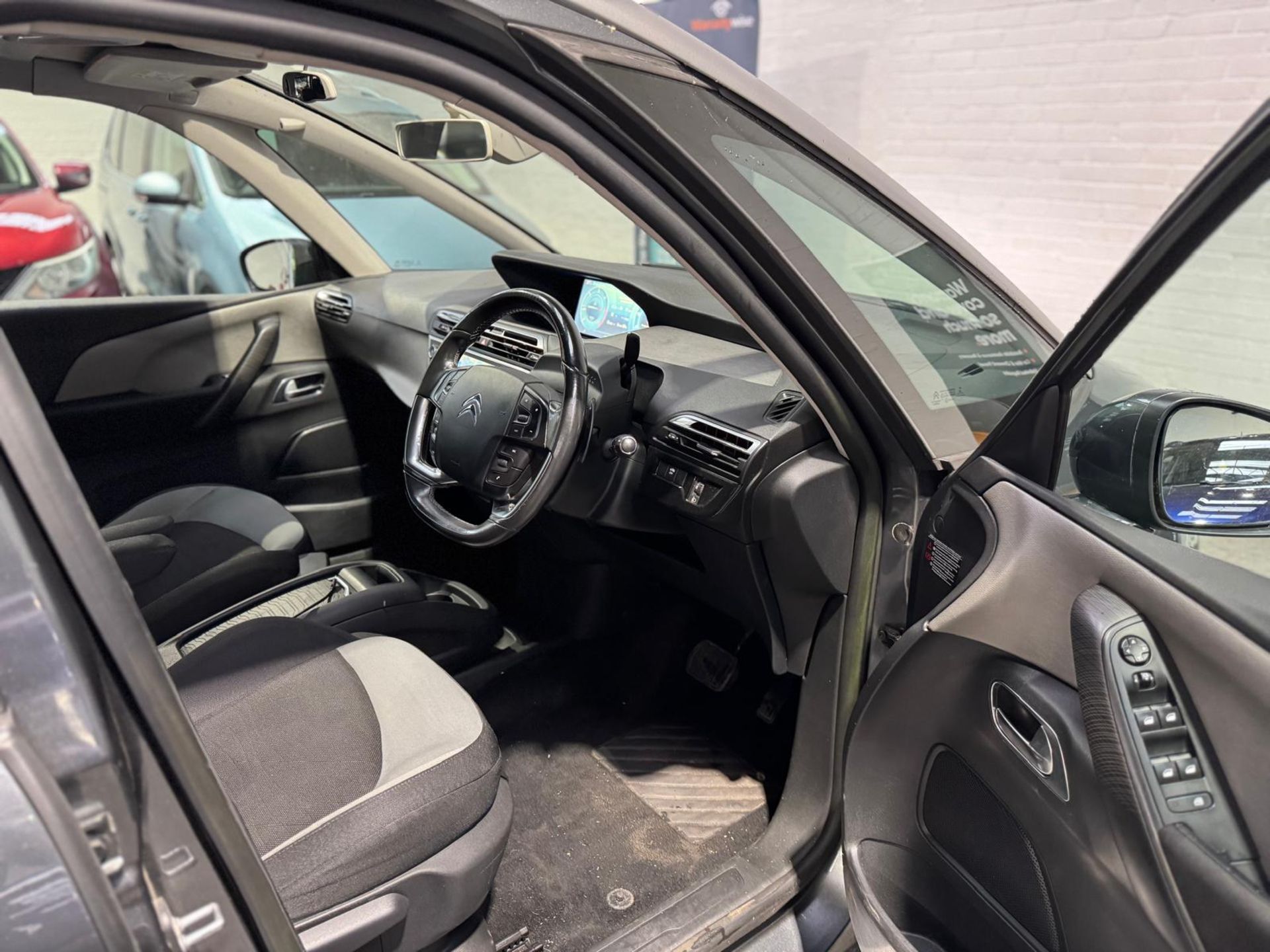 2014 CITROËN C4 GRAND PICASSO EXC AIR EHDI S-A – 1.6L DIESEL MPV, SEMI-AUTO >>--NO VAT ON HAMMER--<< - Image 16 of 21