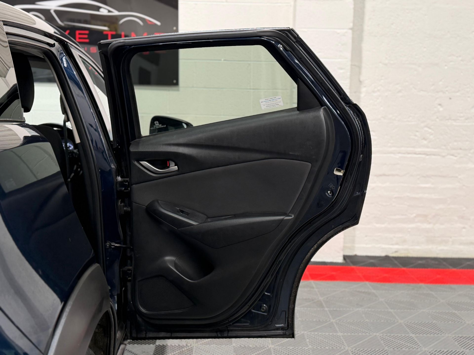 **(ONLY 118K MILEAGE)** 2015 MAZDA CX-3 SE-L NAV D, 1.5L, MANUAL, BLUE >>--NO VAT ON HAMMER--<< - Image 28 of 29