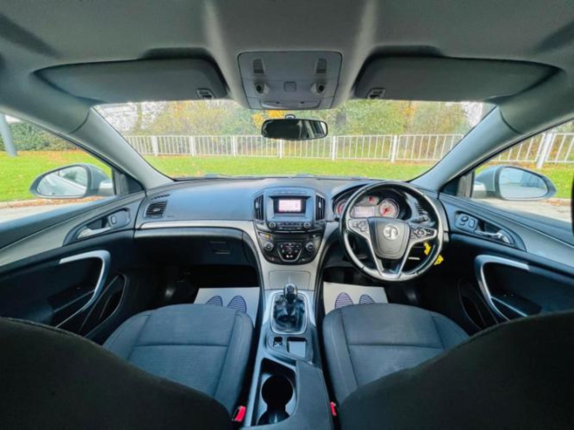 2013 VAUXHALL INSIGNIA DESIGN CDTI ECO S/S 1956CC MANUAL >>--NO VAT ON HAMMER--<< - Image 20 of 31