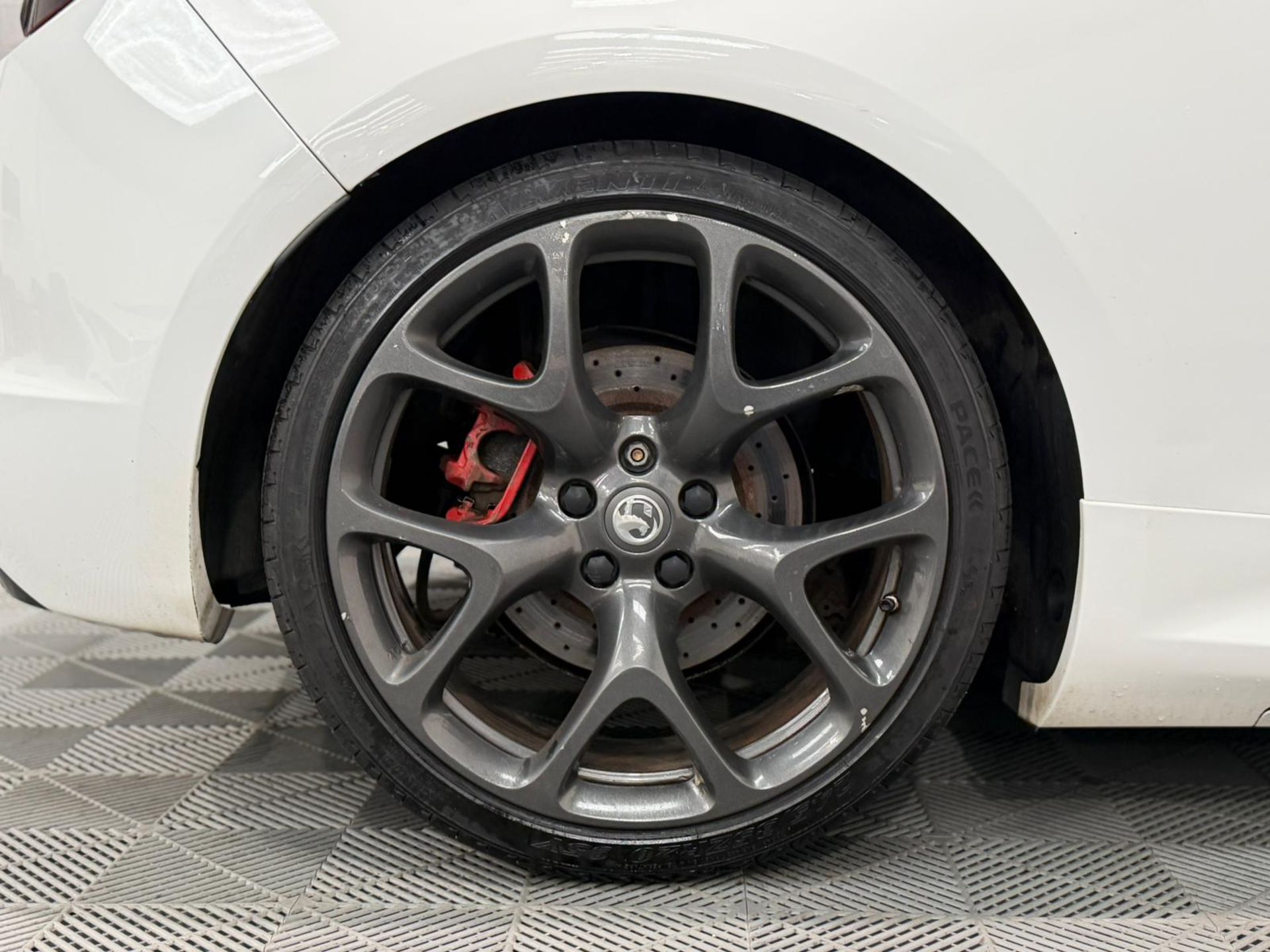 **(ONLY 97K MILEAGE)** 2014 VAUXHALL ASTRA VXR 2.0T PETROL MANUAL >>--NO VAT ON HAMMER--<< - Image 9 of 21