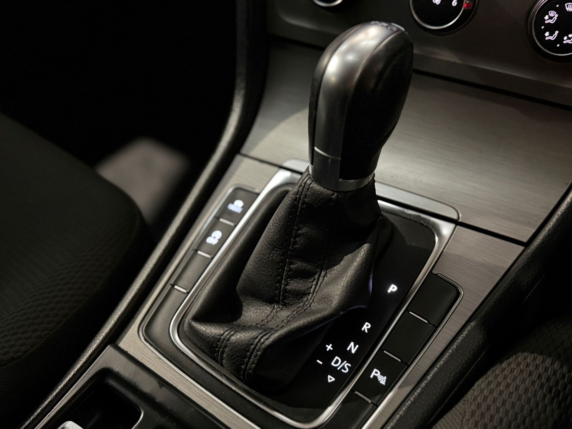 2014 VOLKSWAGEN GOLF MATCH TDI BMT S-A 1.6 DIESEL HATCHBACK >>--NO VAT ON HAMMER--<< - Image 22 of 29