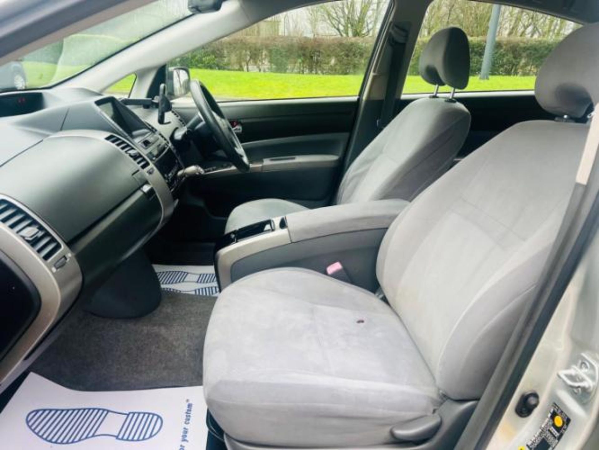 2005 TOYOTA PRIUS T3 VVT-I AUTO 1.5 HYBRID HATCHBACK SILVER >>--NO VAT ON HAMMER--<< - Image 16 of 28