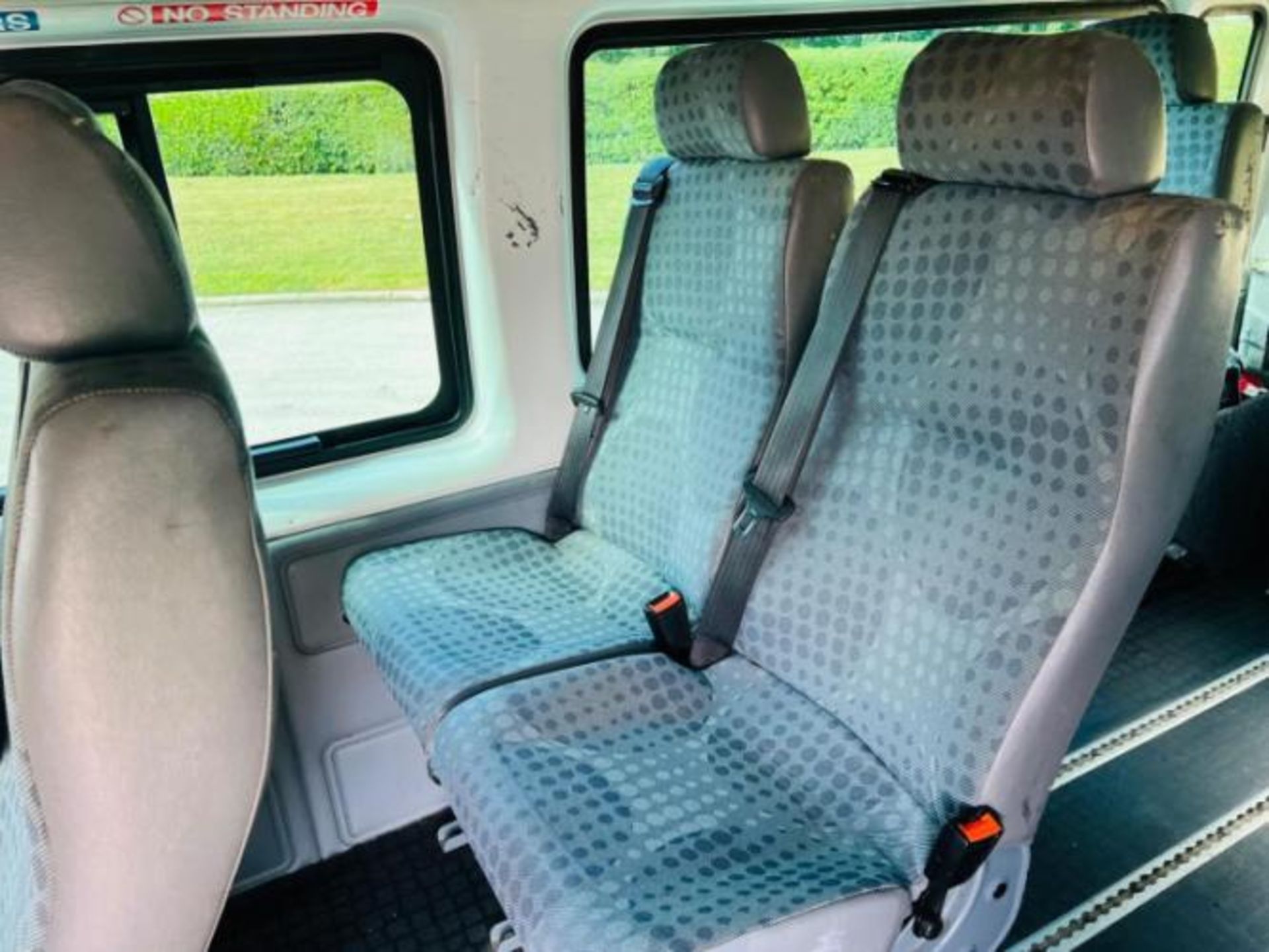 2011 FORD TRANSIT 2.4 TDCI 350 DURATORQ RWD L3 H2 MINIBUS >>--NO VAT ON HAMMER--<< - Image 25 of 46