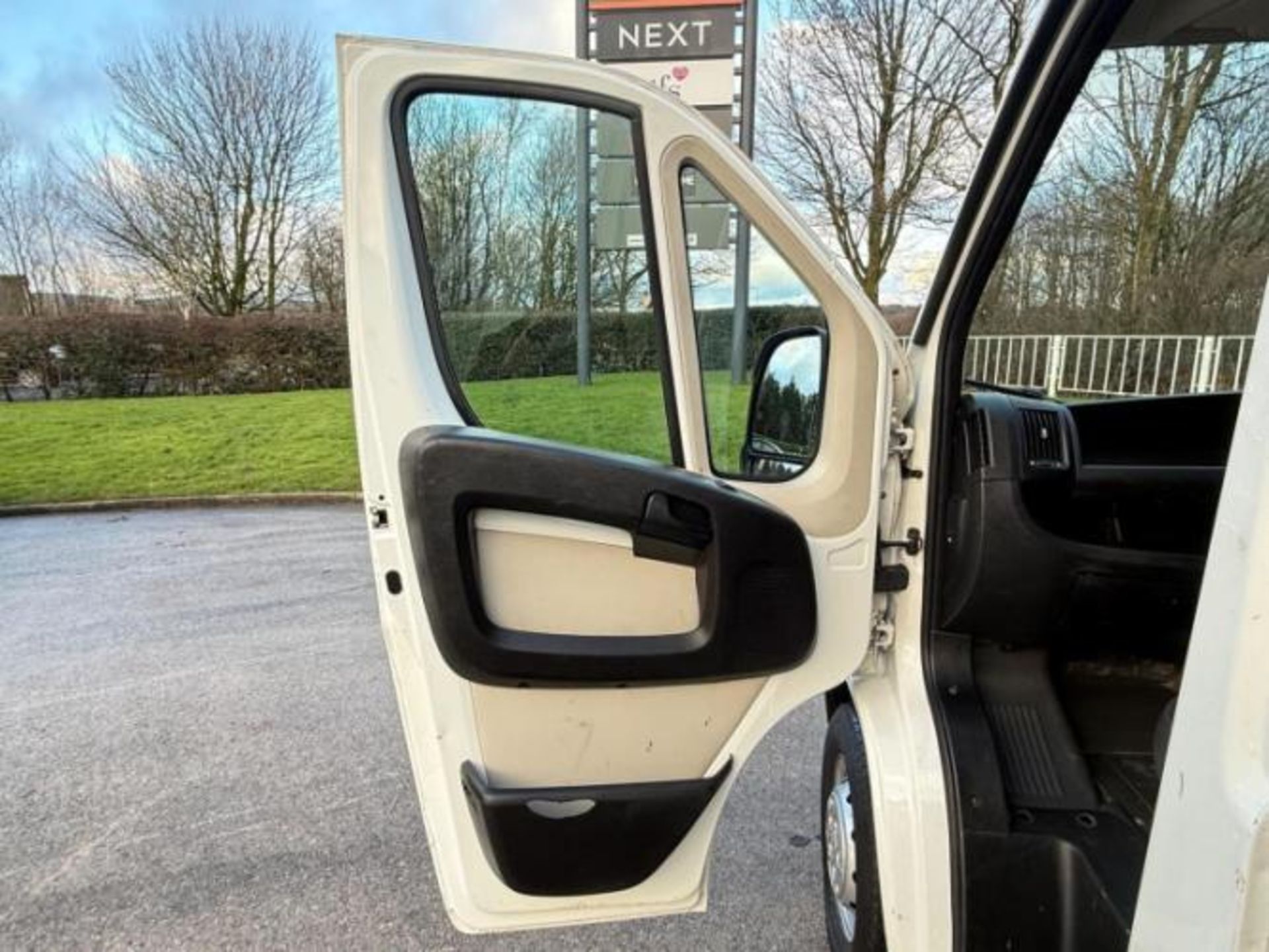**(ONLY 101K MILEAGE)** 2017 CITROEN RELAY 35 L3H2 EPRISE BLUEHDI 1997CC >>--NO VAT ON HAMMER--<< - Image 15 of 24