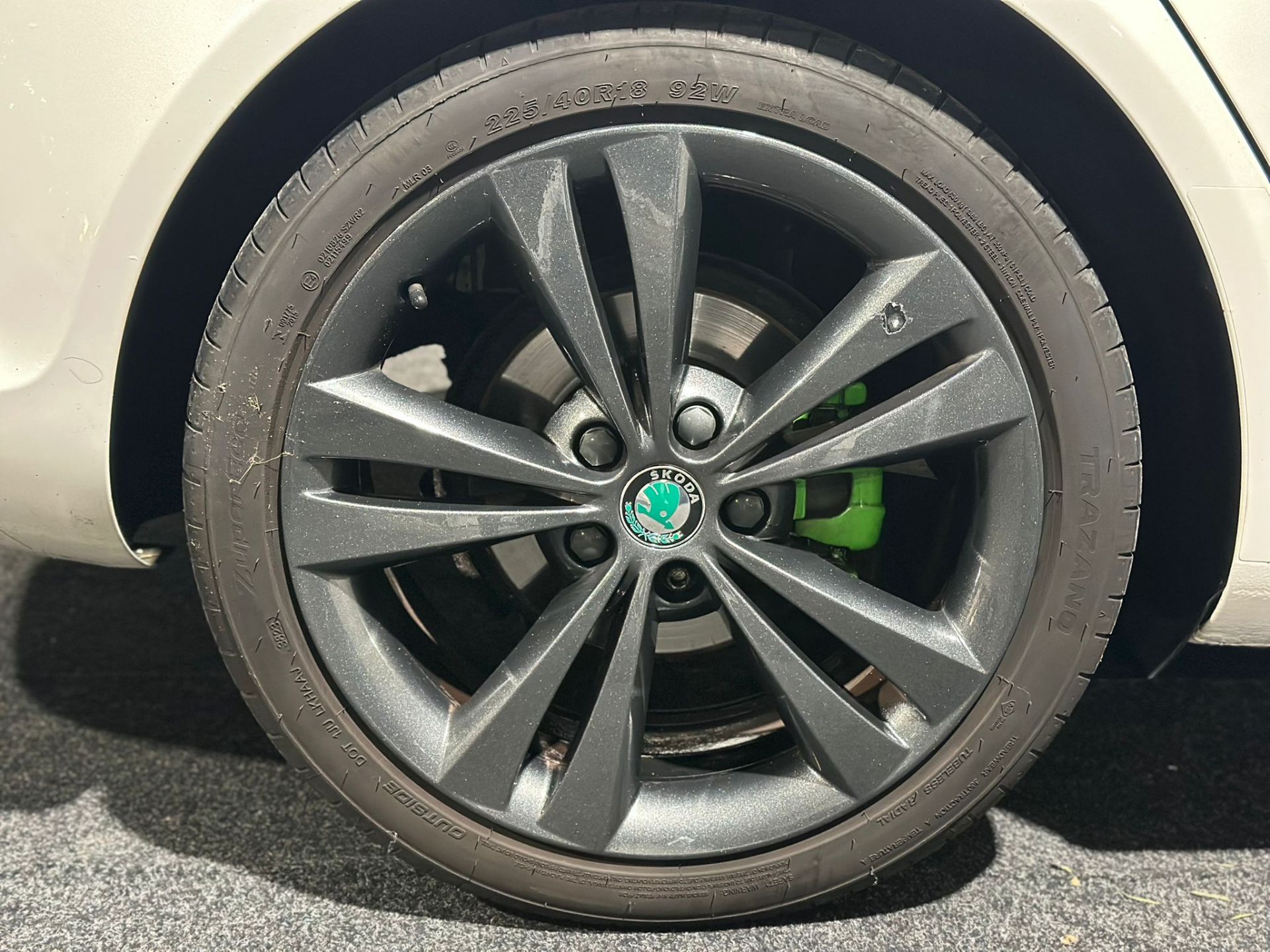 2012 SKODA OCTAVIA VRS TDI CR 2.0 MANUAL HATCHBACK >>--NO VAT ON HAMMER--<< - Image 19 of 43