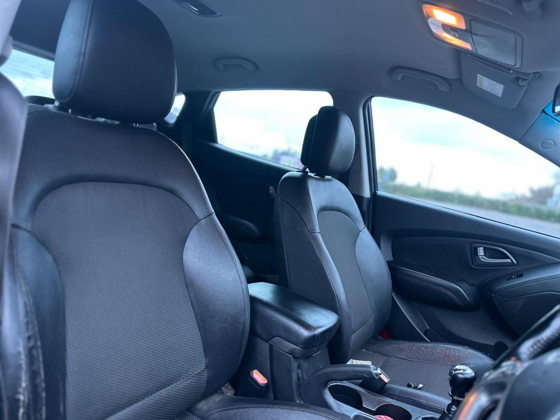 2014 HYUNDAI IX35 SE CRDI >>--NO VAT ON HAMMER--<< - Image 12 of 16