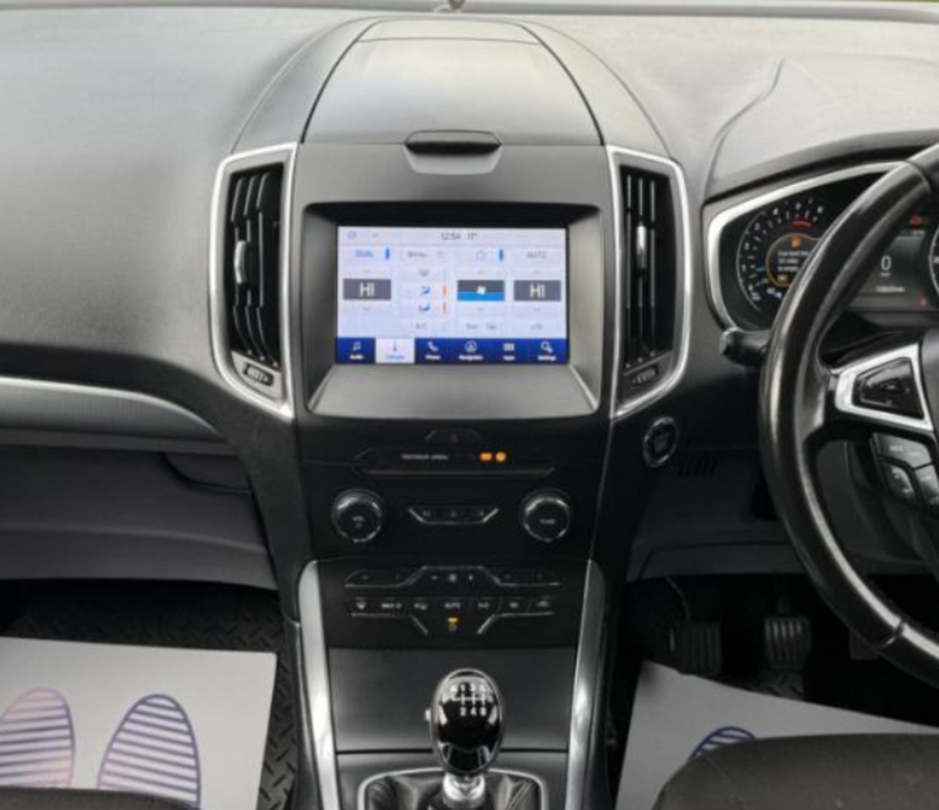 2019 FORD GALAXY TITANIUM ECOBLUE 2.0 DIESEL MANUAL MPV >>--NO VAT ON HAMMER--<< - Image 23 of 28