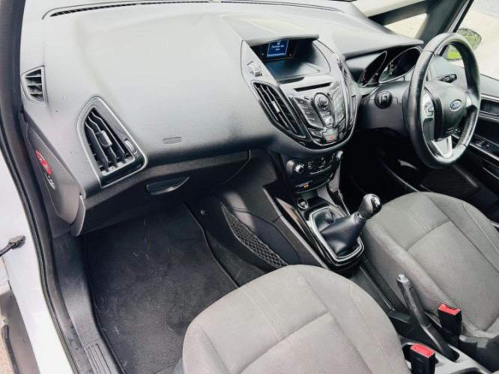 **(ONLY 114K MILEAGE)** 2012 FORD B-MAX ZETEC 1.4 PETROL MANUAL WHITE MPV >>--NO VAT ON HAMMER--<< - Image 13 of 26