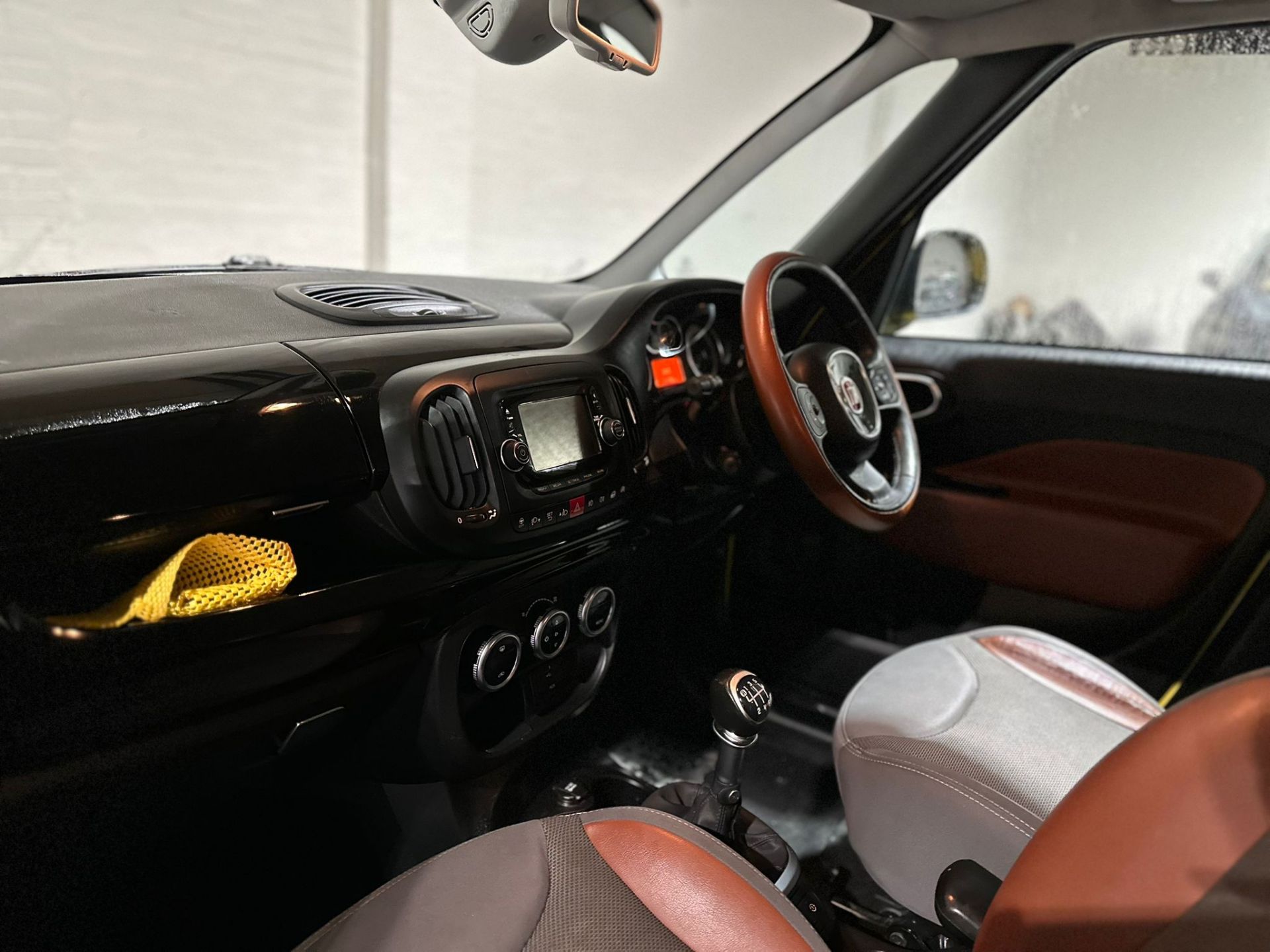 **(ONLY 111K MILEAGE)** 2013 FIAT 500L TREKKING MULTIJET 1.6L MANUAL MPV >>--NO VAT ON HAMMER--<< - Image 14 of 26