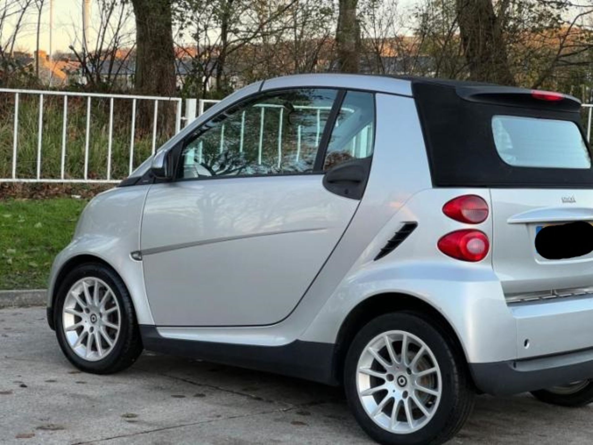 SMART FORTWO 1.0 MHD PASSION CABRIOLET AUTO 2DR – 2009>>--NO VAT ON HAMMER--<< - Image 4 of 36