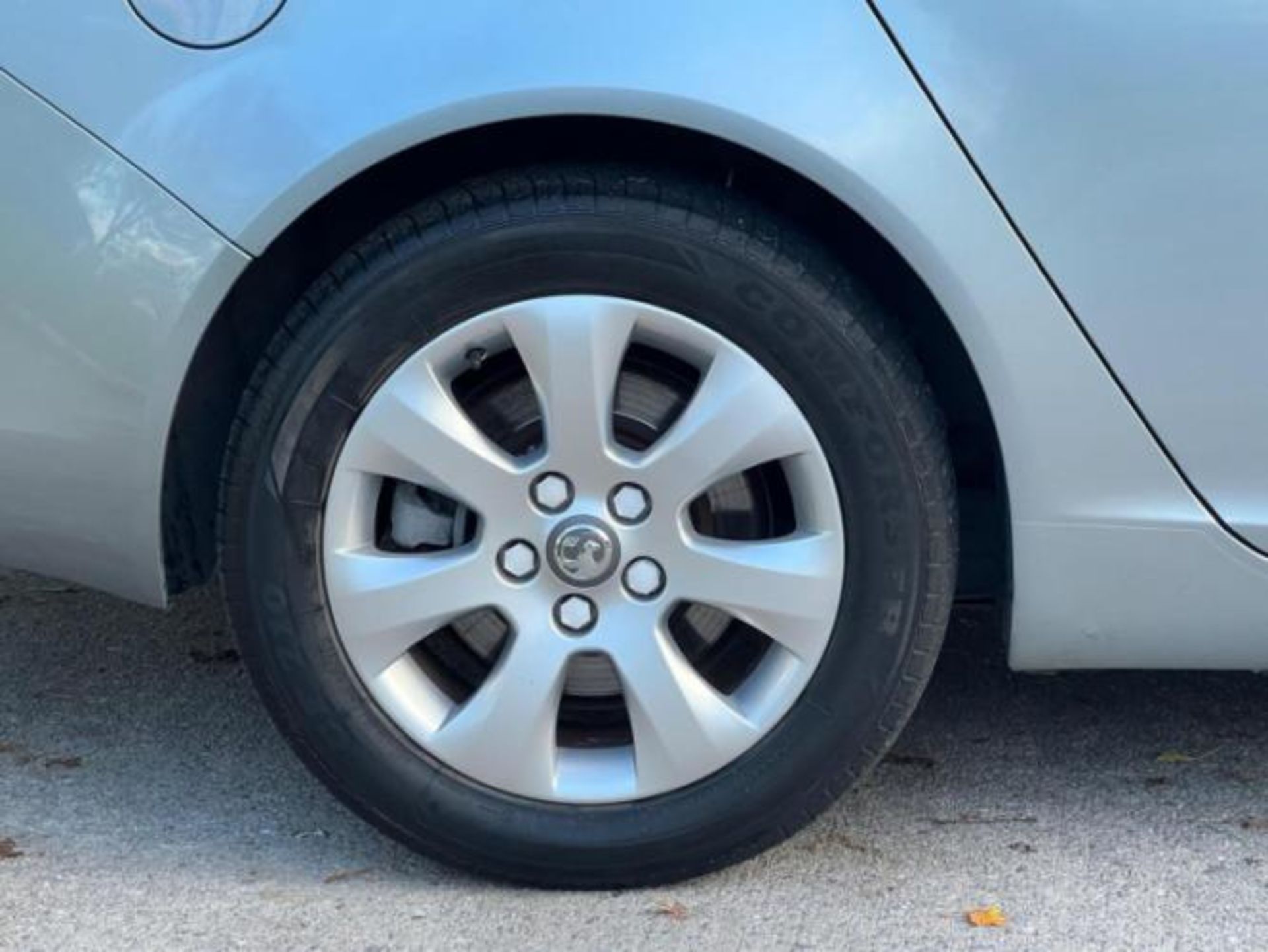 2013 VAUXHALL INSIGNIA DESIGN CDTI ECO S/S 1956CC MANUAL >>--NO VAT ON HAMMER--<< - Image 23 of 31