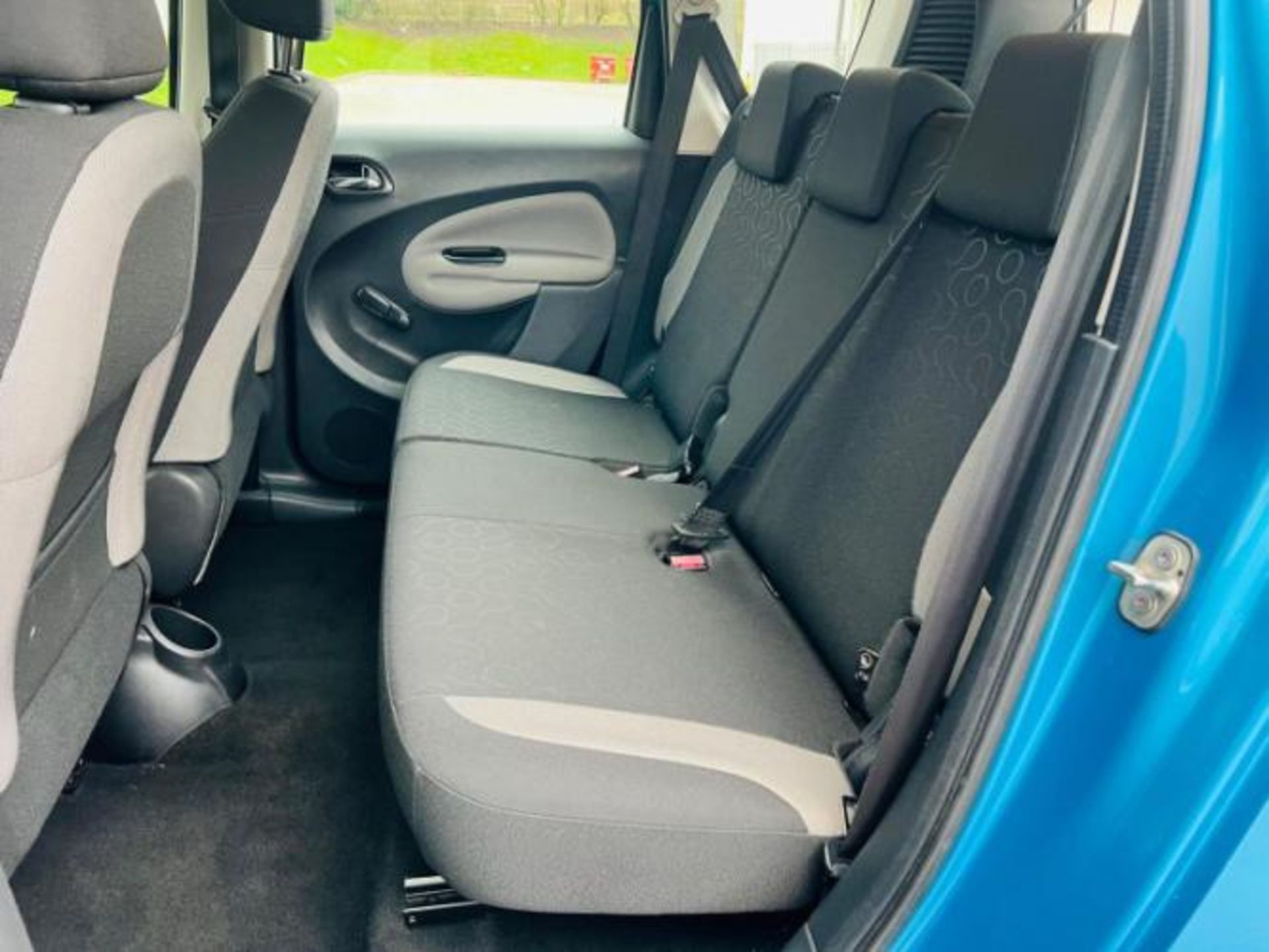 **(ONLY 120K MILEAGE)** 2010 CITROEN C3 PICASSO VTR PLUS HDI 1.6 DIESEL >>--NO VAT ON HAMMER--<< - Image 22 of 29