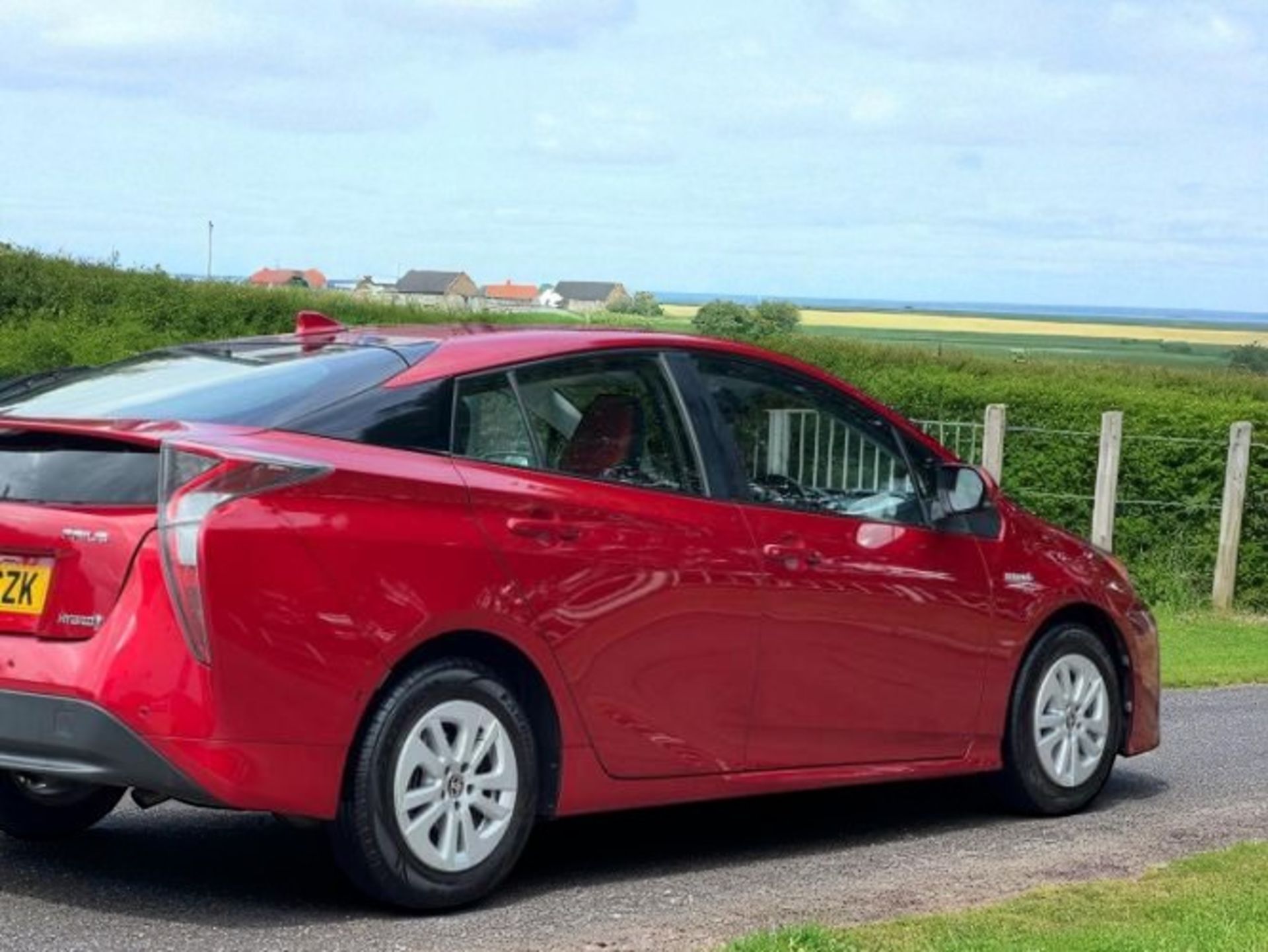 2016 TOYOTA PRIUS 1.8 VVT-H BUSINESS EDITION PLUS CVT (S/S) HATCHBACK>>--NO VAT ON HAMMER--<< - Image 11 of 46