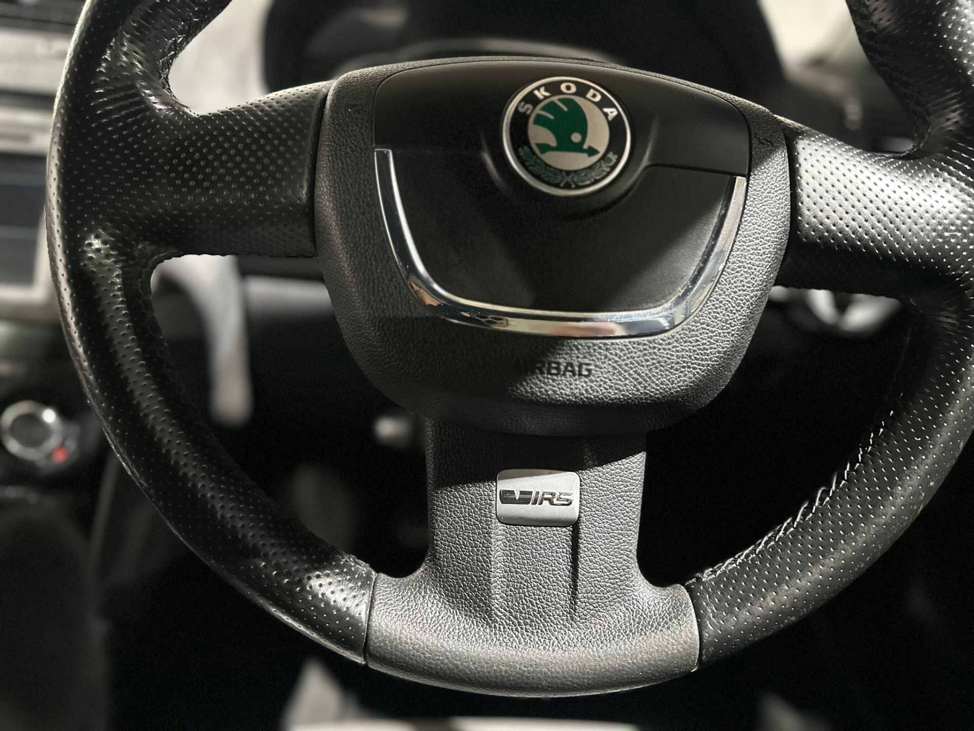 2012 SKODA OCTAVIA VRS TDI CR 2.0 MANUAL HATCHBACK >>--NO VAT ON HAMMER--<< - Image 41 of 43