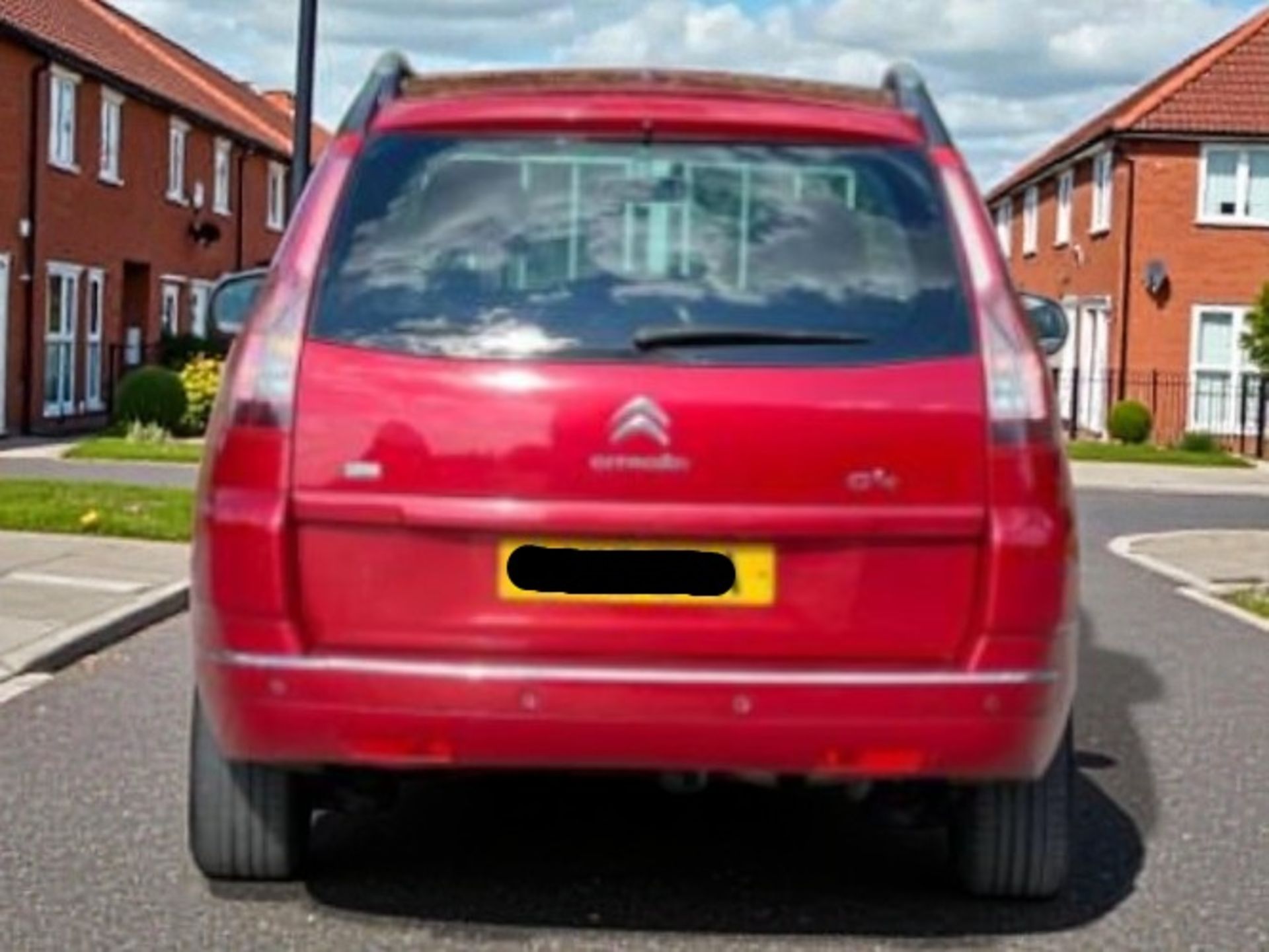 **(ONLY K MILEAGE)** 2012 CITROEN C4 G PICASSO VTR+ E-HDI A 1.6 SEMI AUTO >>--NO VAT ON HAMMER--<< - Image 2 of 29