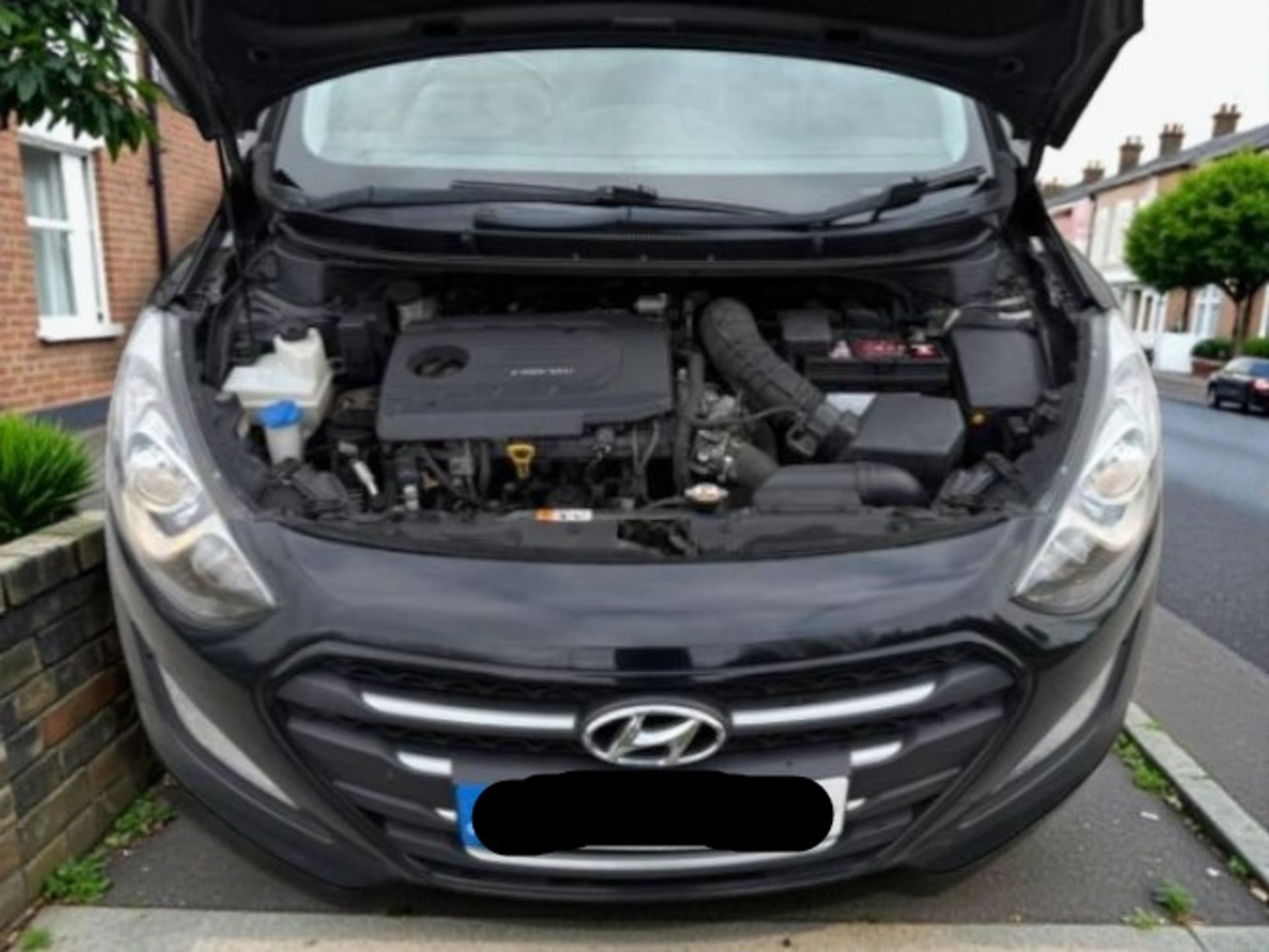 2015 HYUNDAI I30 SE BLUE DRIVE CRDI 1.6 DIESEL MANUAL HATCHBACK BLACK >>--NO VAT ON HAMMER--<< - Image 6 of 40