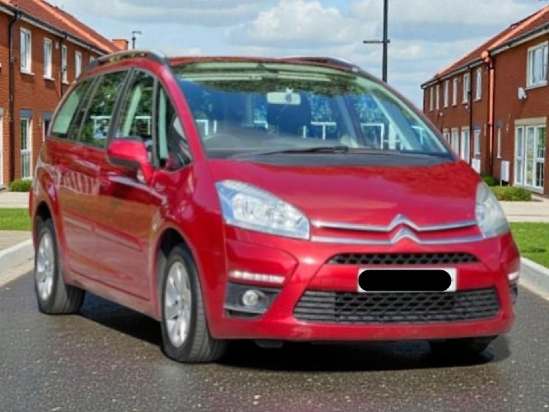 **(ONLY K MILEAGE)** 2012 CITROEN C4 G PICASSO VTR+ E-HDI A 1.6 SEMI AUTO >>--NO VAT ON HAMMER--<< - Image 8 of 29