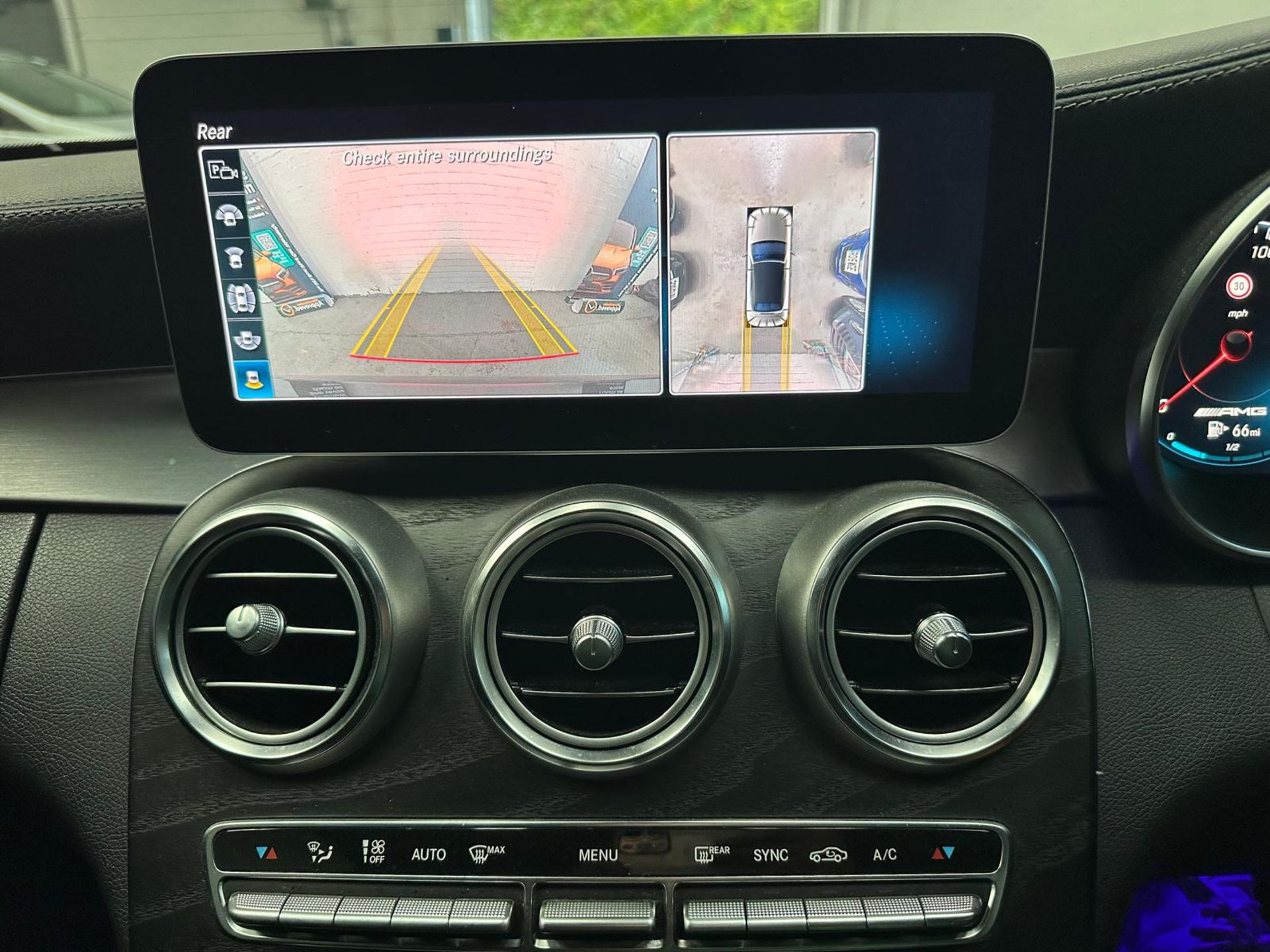 **(ONLY 67K MILEAGE)** 2018 MERCEDES-BENZ C43 AMG PREMIUM PLUS – 3.0L – >>--NO VAT ON HAMMER--<< - Image 19 of 20