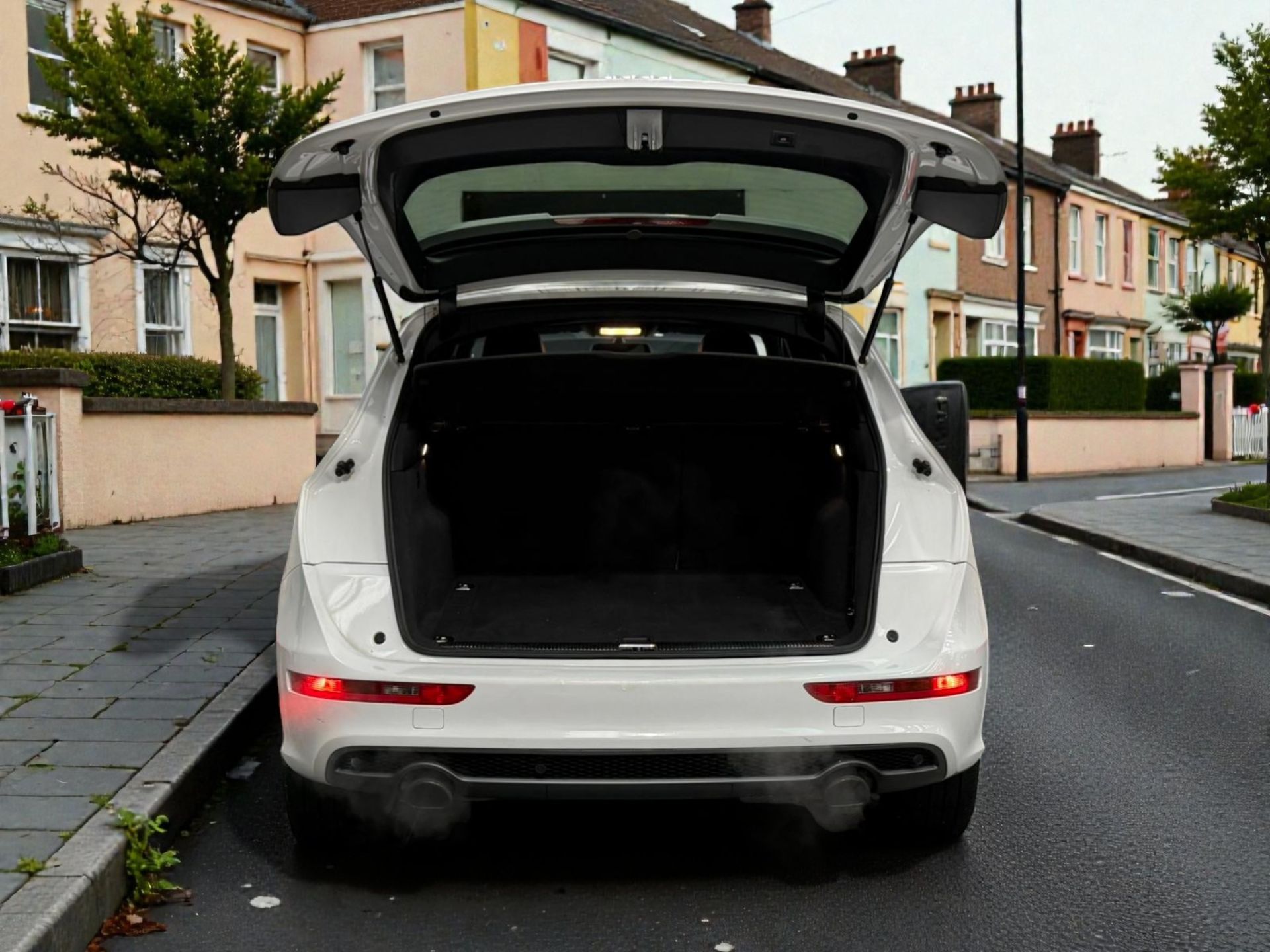 **(ONLY 107K MILEAGE)** 2013 AUDI Q5 2.0 TFSI S LINE PLUS TIPTRONIC >>--NO VAT ON HAMMER--<< - Image 4 of 39