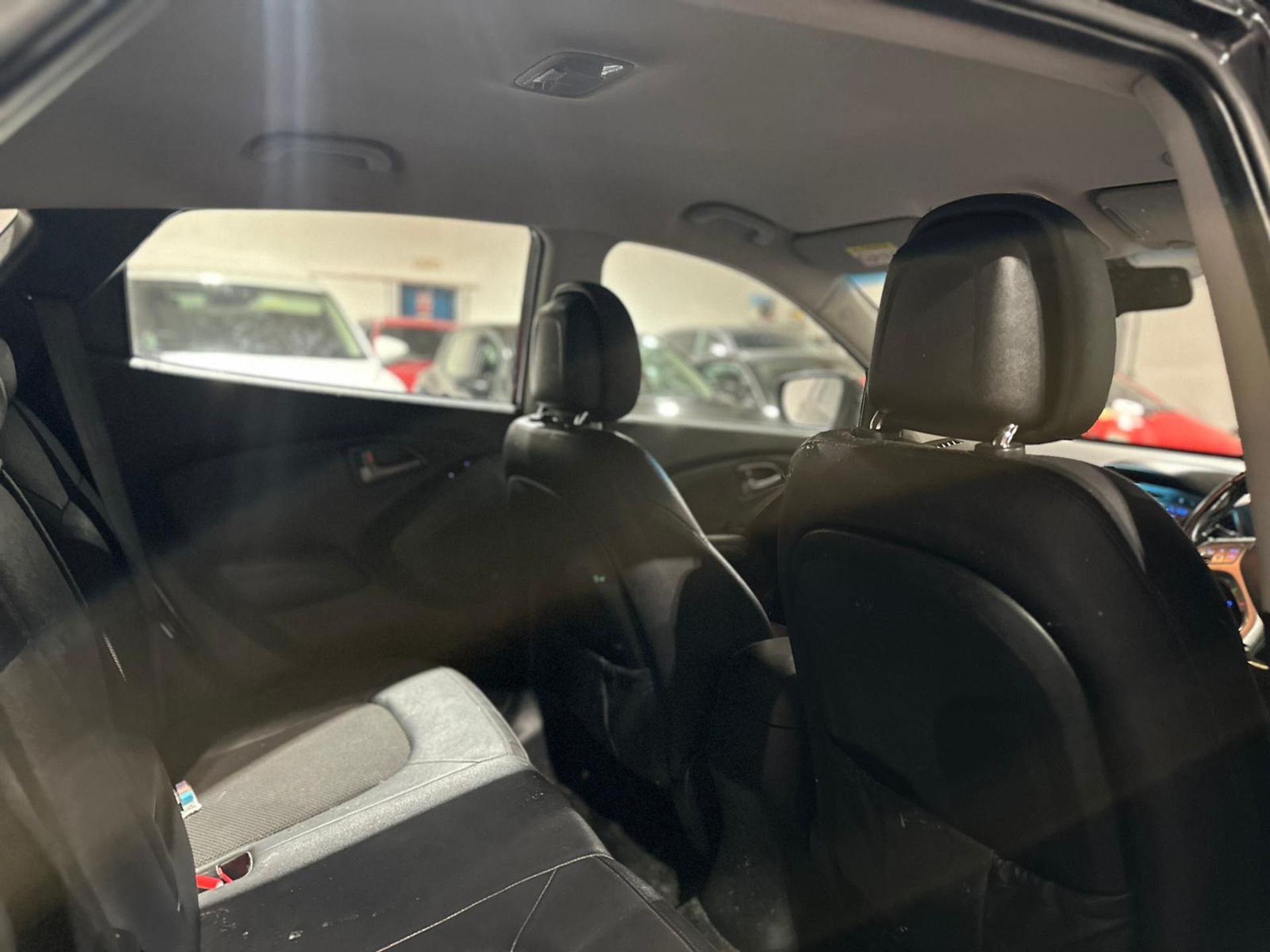 2014 HYUNDAI IX35 SE CRDI – BLACK >>--NO VAT ON HAMMER--<< - Image 10 of 13