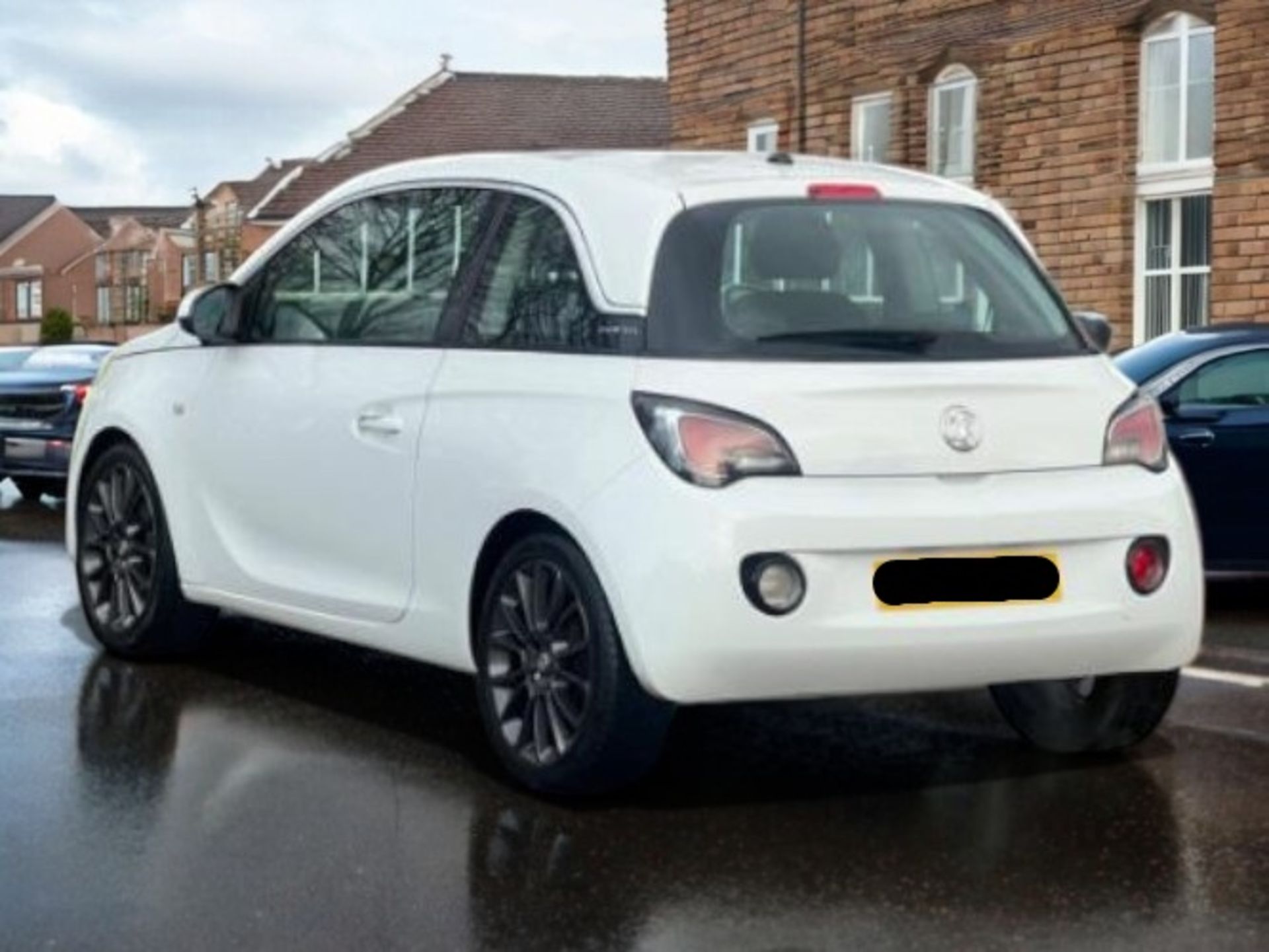 VAUXHALL ADAM 1.2 16V GLAM 3DR – 2013 – PETROL MANUAL >>--NO VAT ON HAMMER--<< - Image 8 of 30