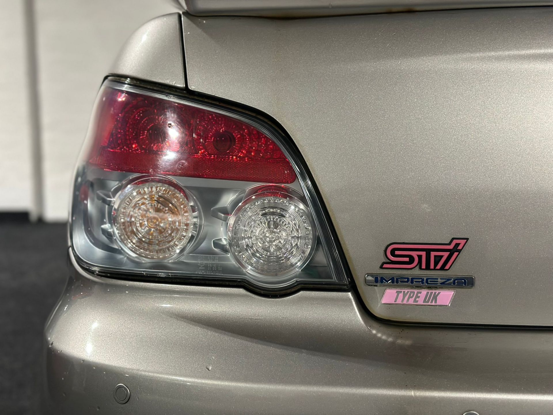 **(ONLY 89K MILEAGE)** 2006 SUBARU IMPREZA WRX STI – GREY >>--NO VAT ON HAMMER--<< - Image 24 of 39