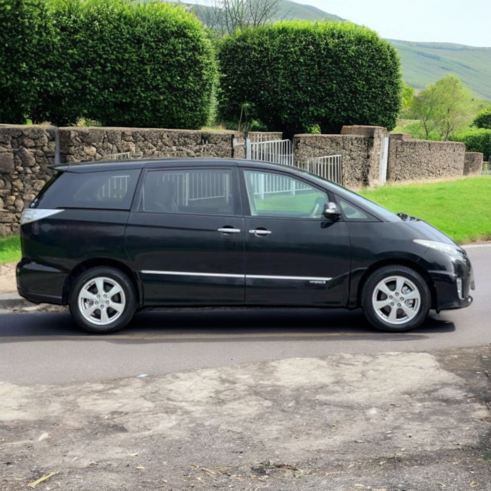 2009 TOYOTA ESTIMA 2.4 PETROL HYBRID AUTOMATIC 4WD 8-SEATER MPV >>--NO VAT ON HAMMER--<< - Image 5 of 44