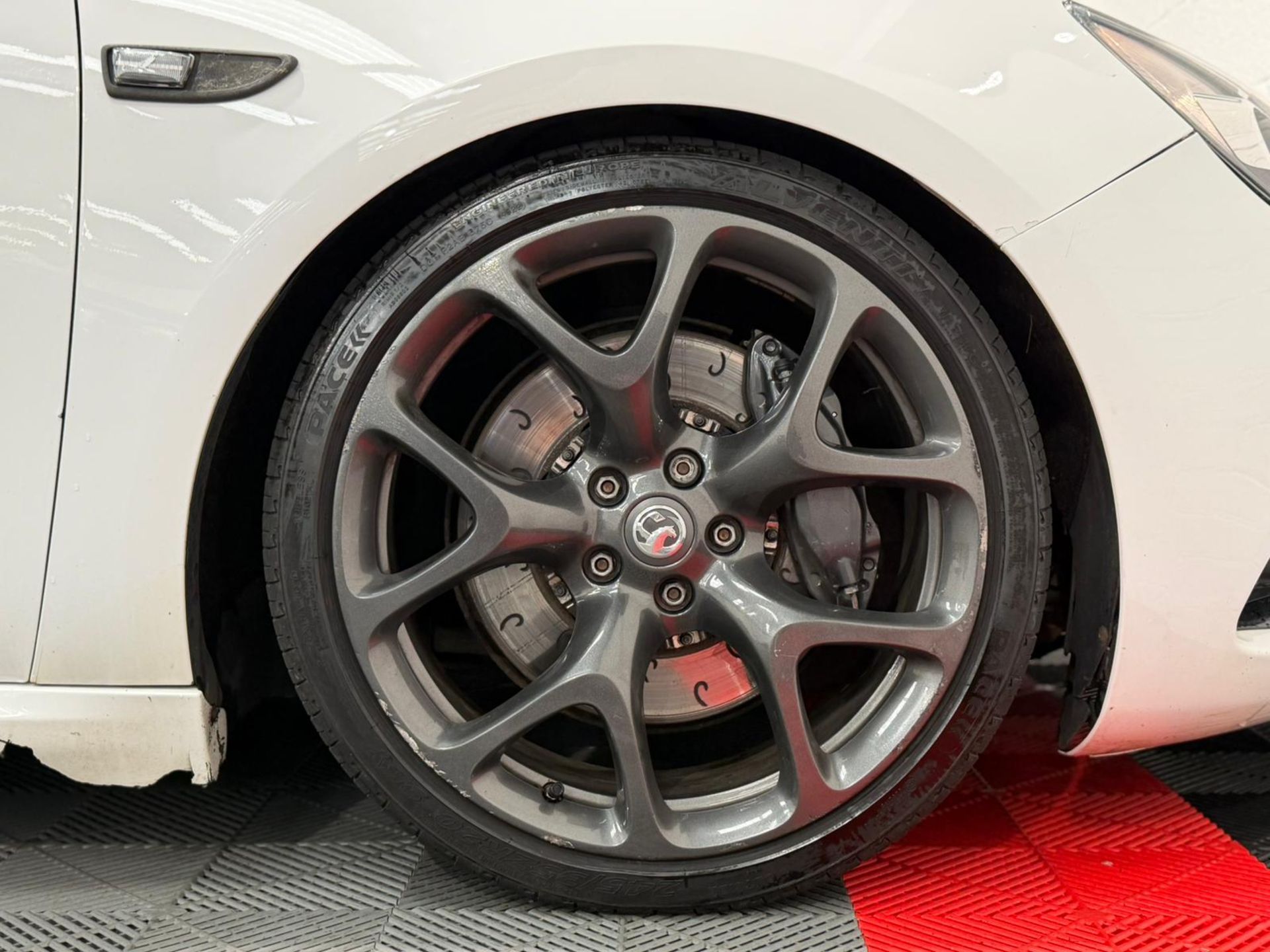 **(ONLY 97K MILEAGE)** 2014 VAUXHALL ASTRA VXR 2.0T PETROL MANUAL >>--NO VAT ON HAMMER--<< - Image 17 of 21