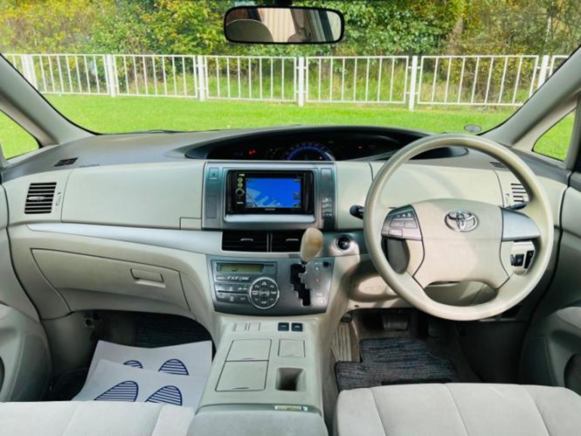 2009 TOYOTA ESTIMA 2.4 PETROL HYBRID AUTOMATIC 4WD 8-SEATER MPV >>--NO VAT ON HAMMER--<< - Image 17 of 44