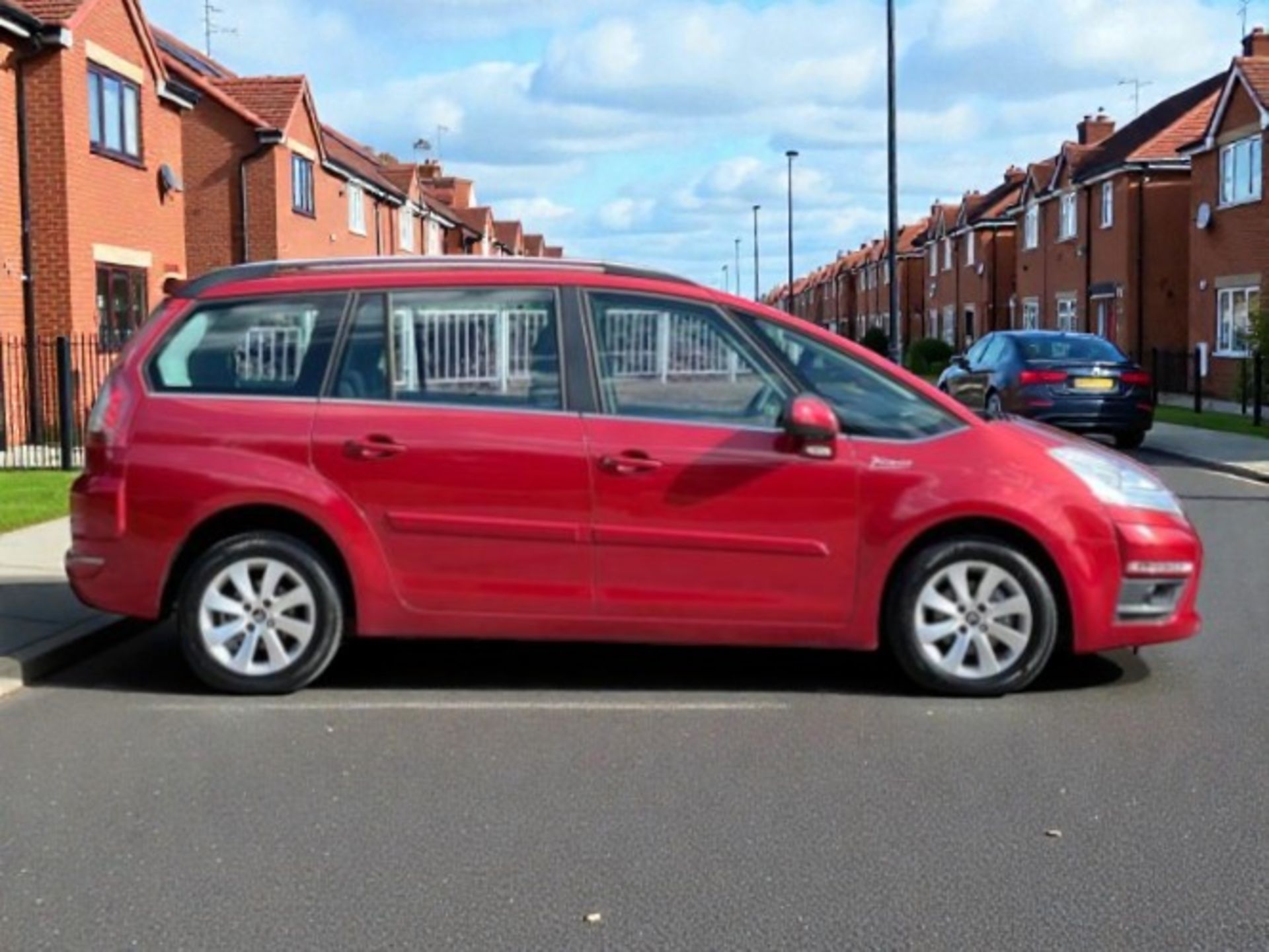 **(ONLY K MILEAGE)** 2012 CITROEN C4 G PICASSO VTR+ E-HDI A 1.6 SEMI AUTO >>--NO VAT ON HAMMER--<< - Image 9 of 29