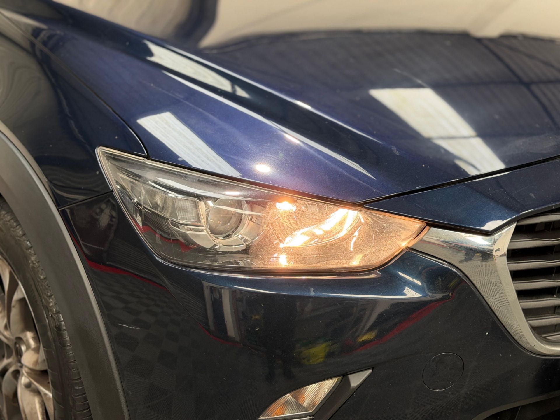 **(ONLY 118K MILEAGE)** 2015 MAZDA CX-3 SE-L NAV D, 1.5L, MANUAL, BLUE >>--NO VAT ON HAMMER--<< - Image 16 of 29