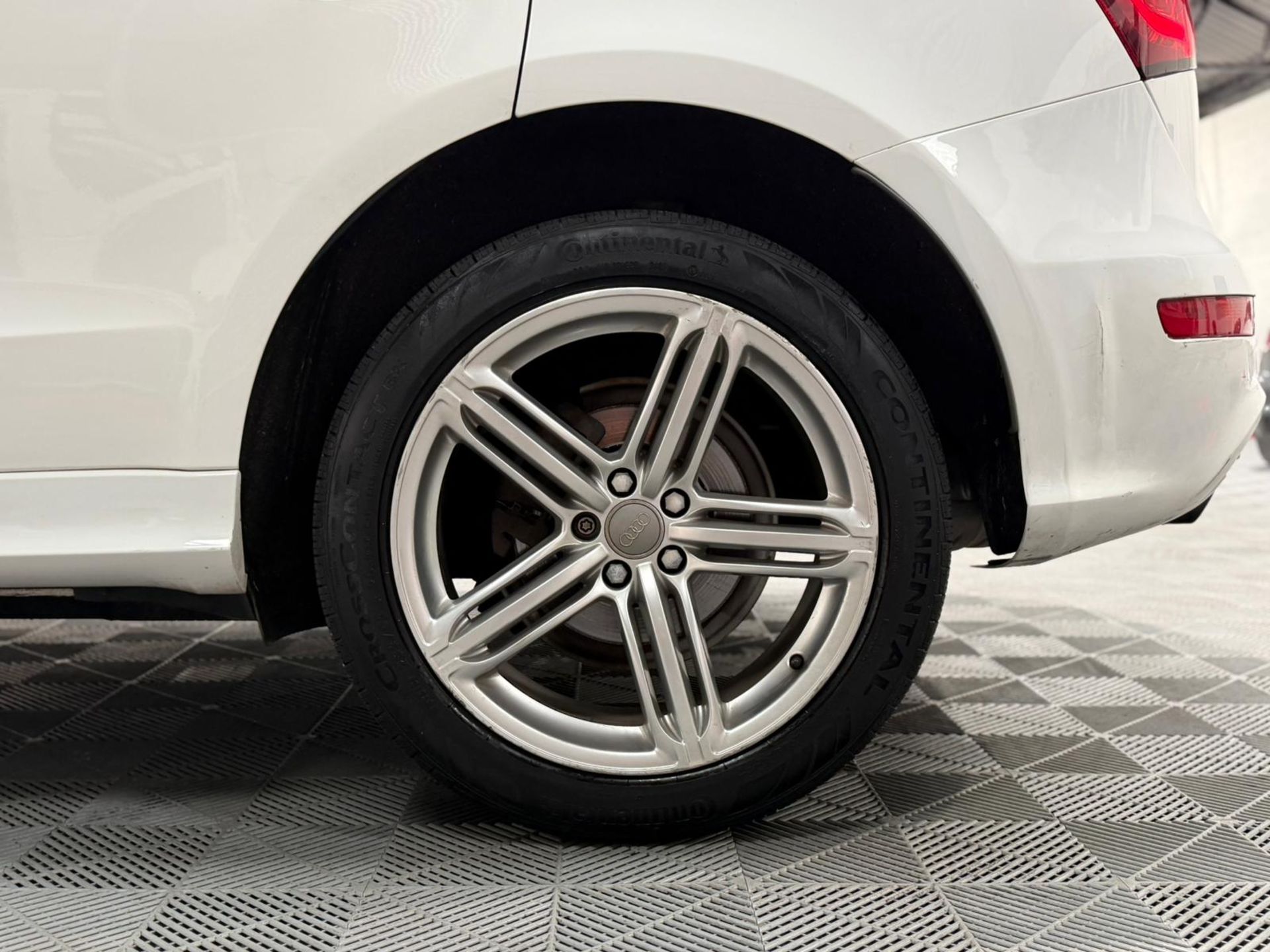 **(ONLY 107K MILEAGE)** 2013 AUDI Q5 2.0 TFSI S LINE PLUS TIPTRONIC >>--NO VAT ON HAMMER--<< - Image 36 of 39