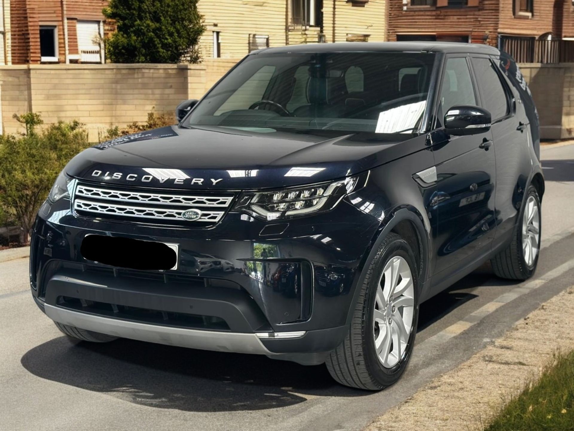 **(ONLY 76K MILEAGE)** 2017 LAND ROVER DISCOVERY HSE >>--NO VAT ON HAMMER--<<