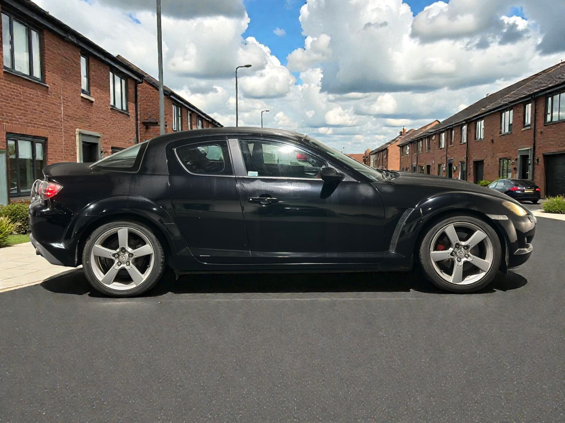 **(ONLY 56K MILEAGE)** 2006 MAZDA RX-8 231 PS COUPE, BLACK, 2 KEEPERS >>--NO VAT ON HAMMER--<< - Image 2 of 26