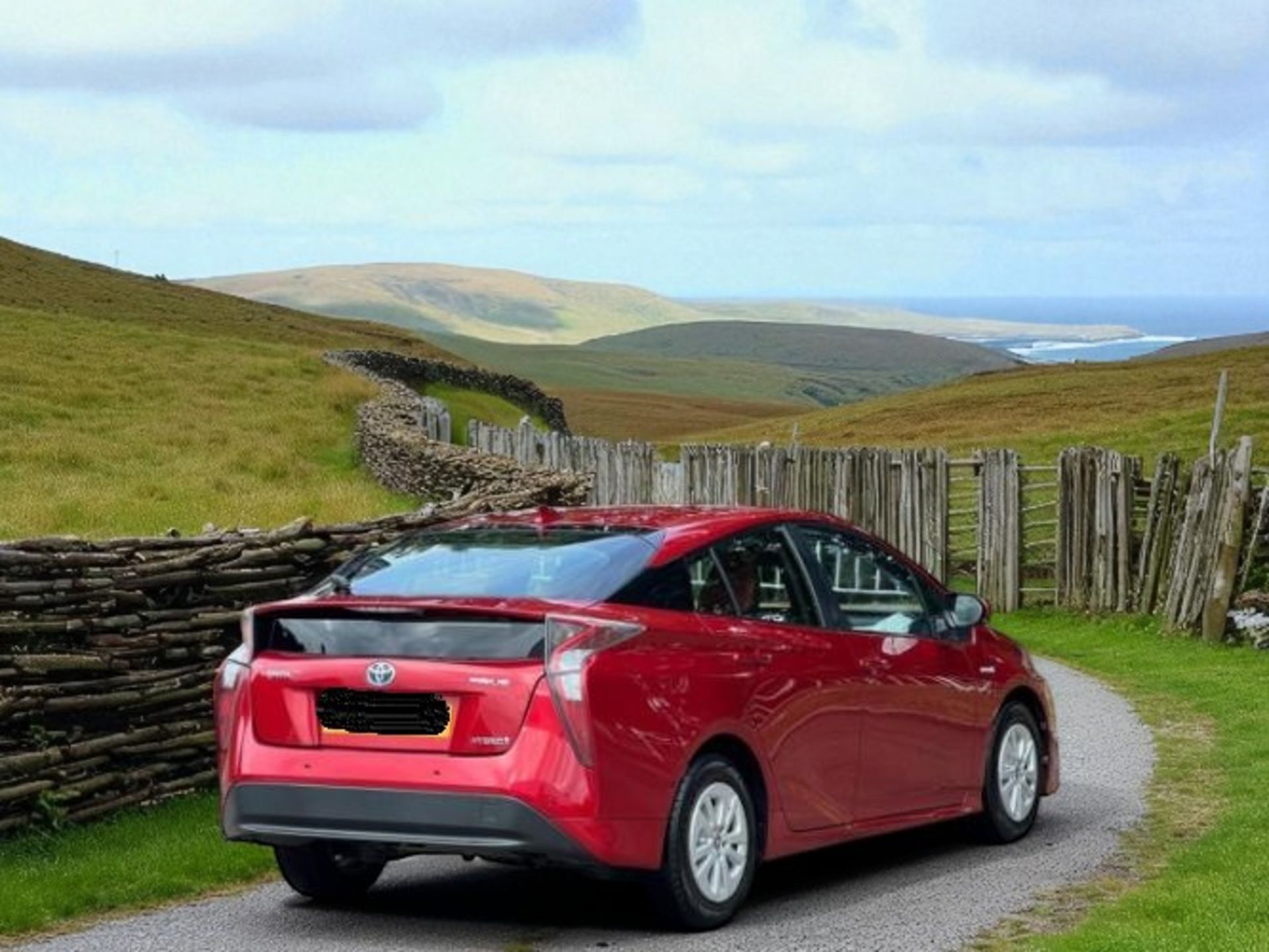 2016 TOYOTA PRIUS 1.8 VVT-H BUSINESS EDITION PLUS CVT (S/S) HATCHBACK>>--NO VAT ON HAMMER--<< - Image 8 of 46