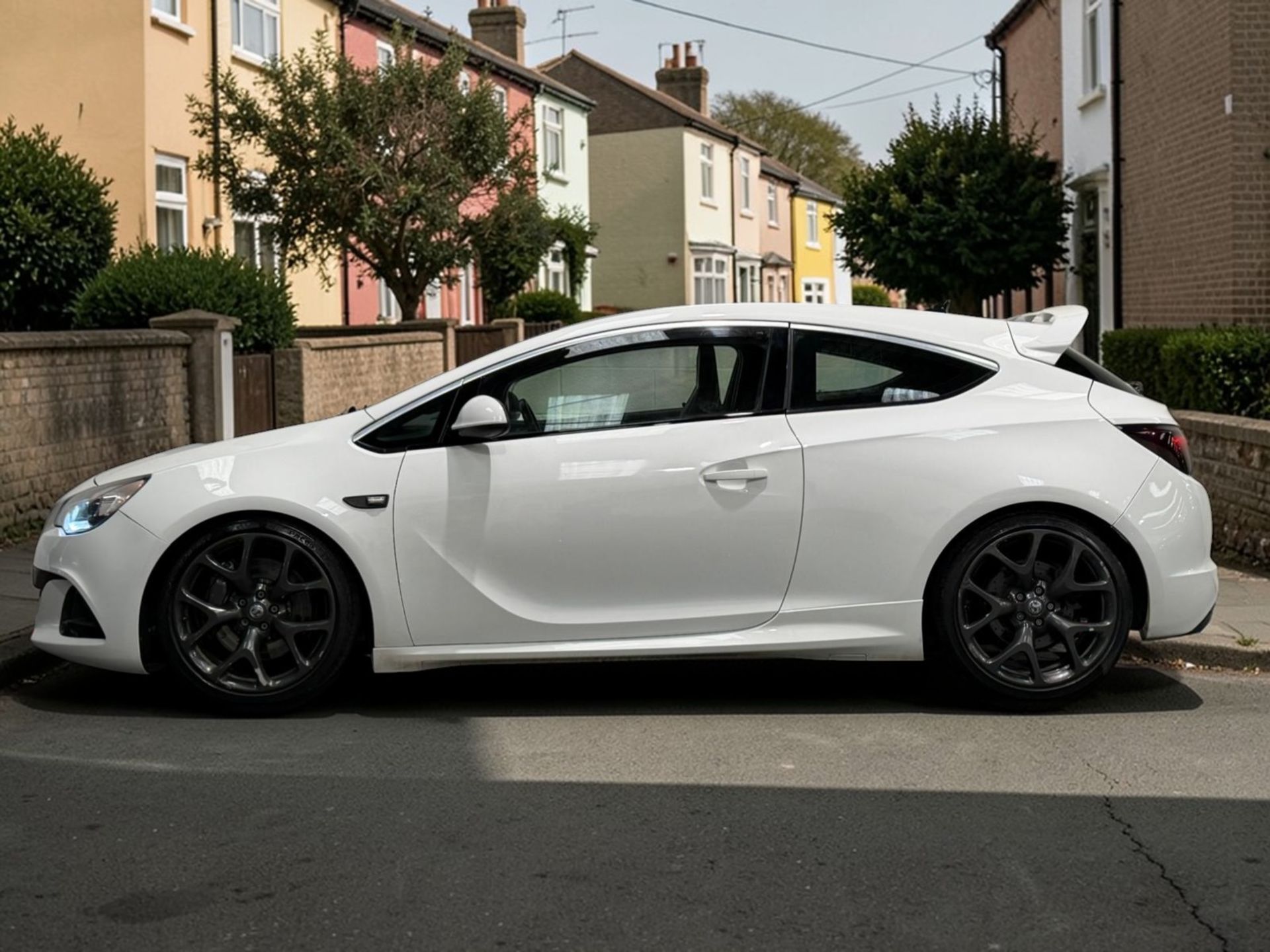 **(ONLY 97K MILEAGE)** 2014 VAUXHALL ASTRA VXR 2.0T PETROL MANUAL >>--NO VAT ON HAMMER--<< - Image 6 of 21