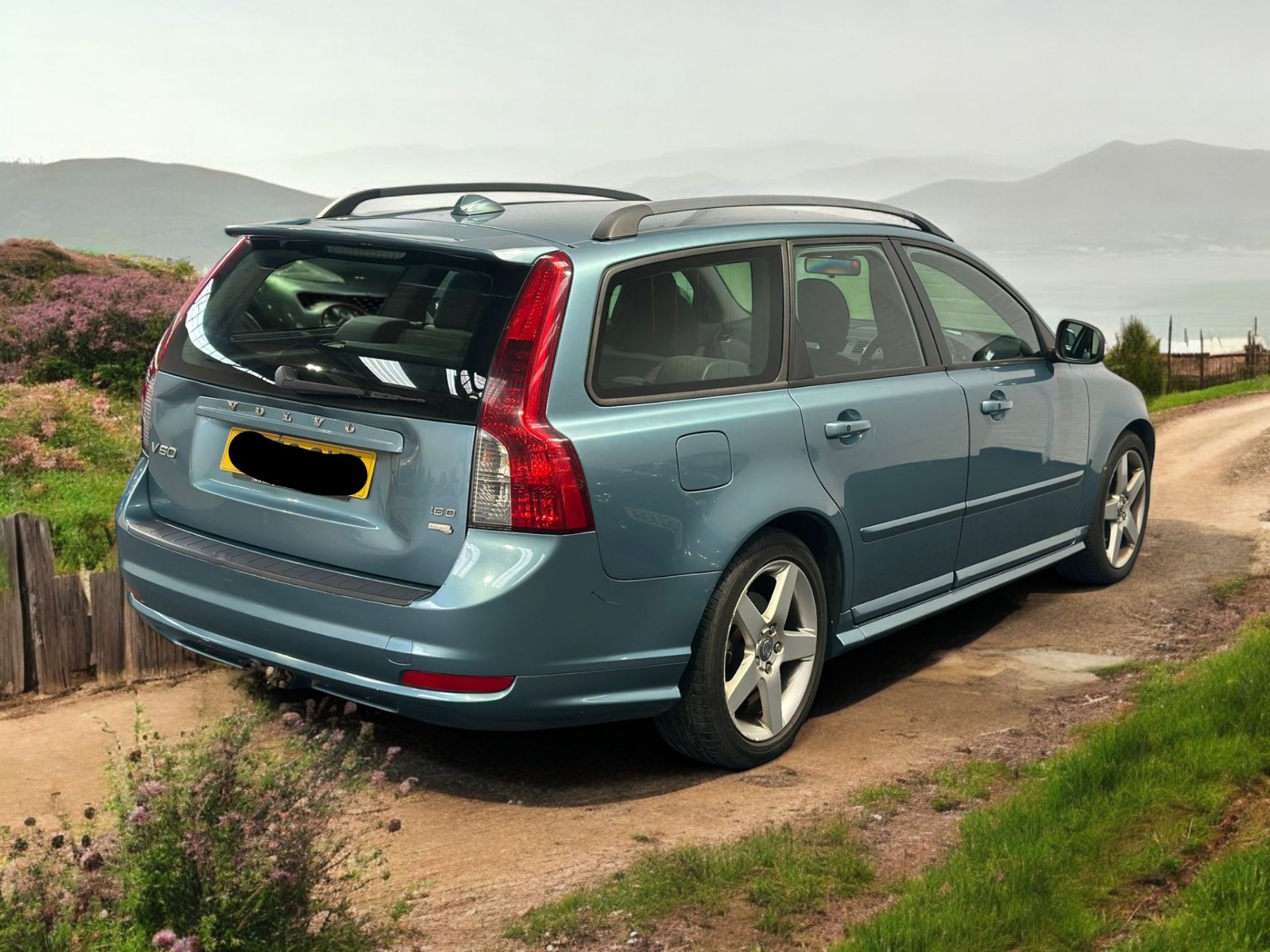 2009 VOLVO V50 R-DESIGN D DRIVE >>--NO VAT ON HAMMER--<< - Image 5 of 23