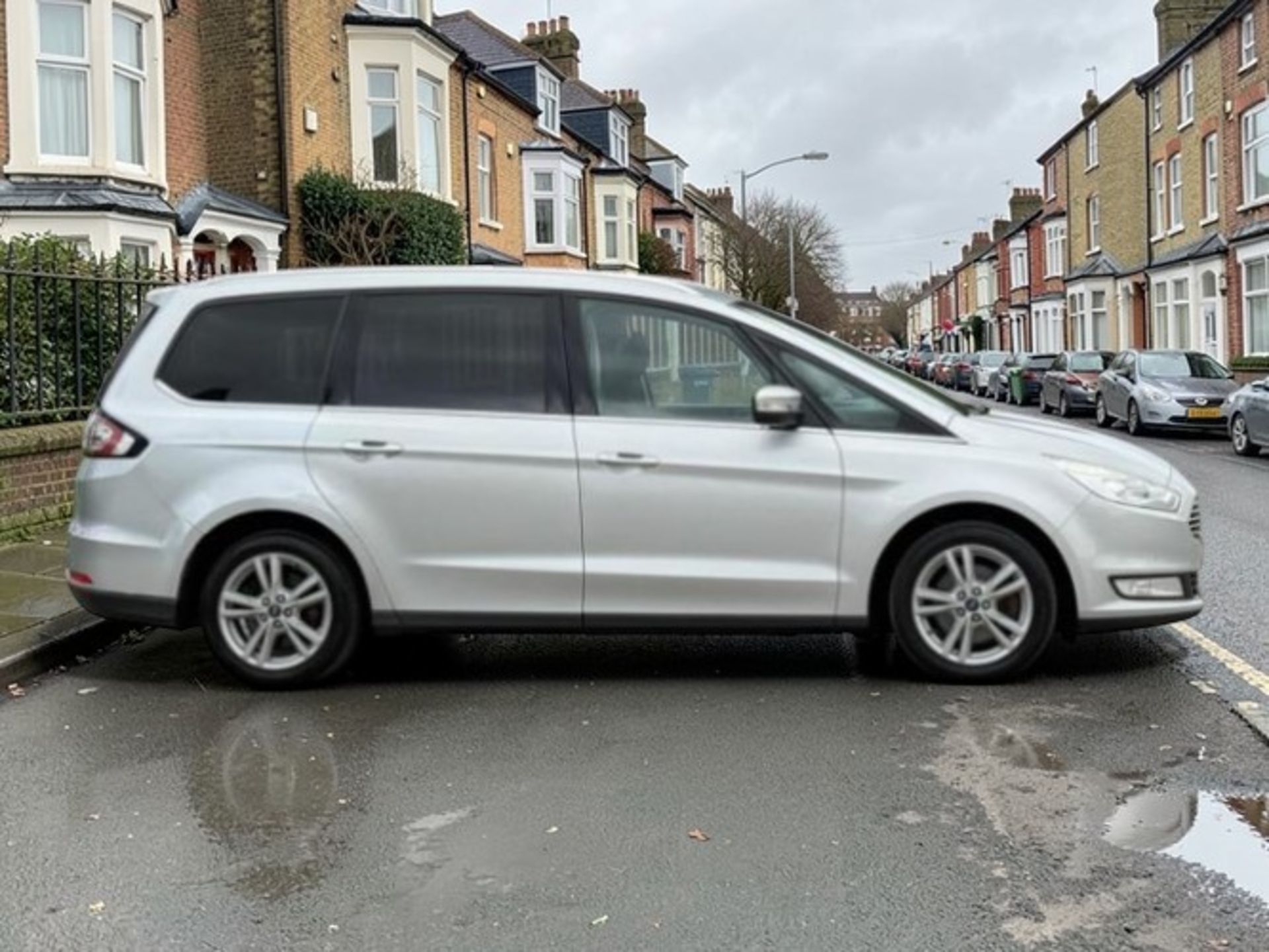 2019 FORD GALAXY TITANIUM ECOBLUE 2.0 DIESEL MANUAL MPV >>--NO VAT ON HAMMER--<< - Image 10 of 28