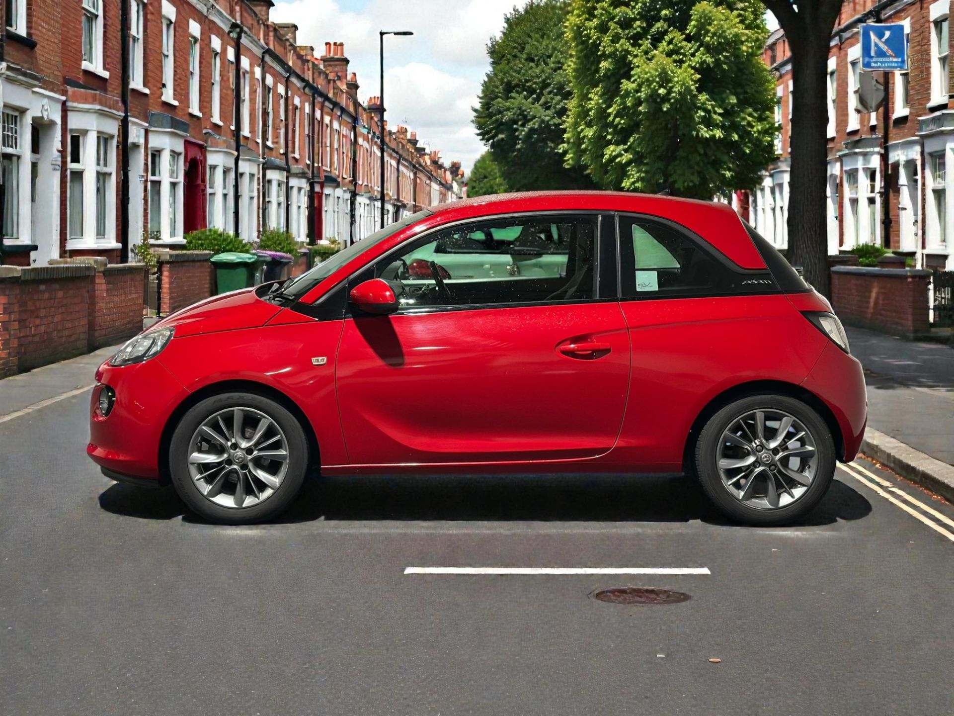 **(ONLY 117K MILEAGE)** 2015 VAUXHALL ADAM JAM 1.2L PETROL MANUAL RED >>--NO VAT ON HAMMER--<< - Image 4 of 11