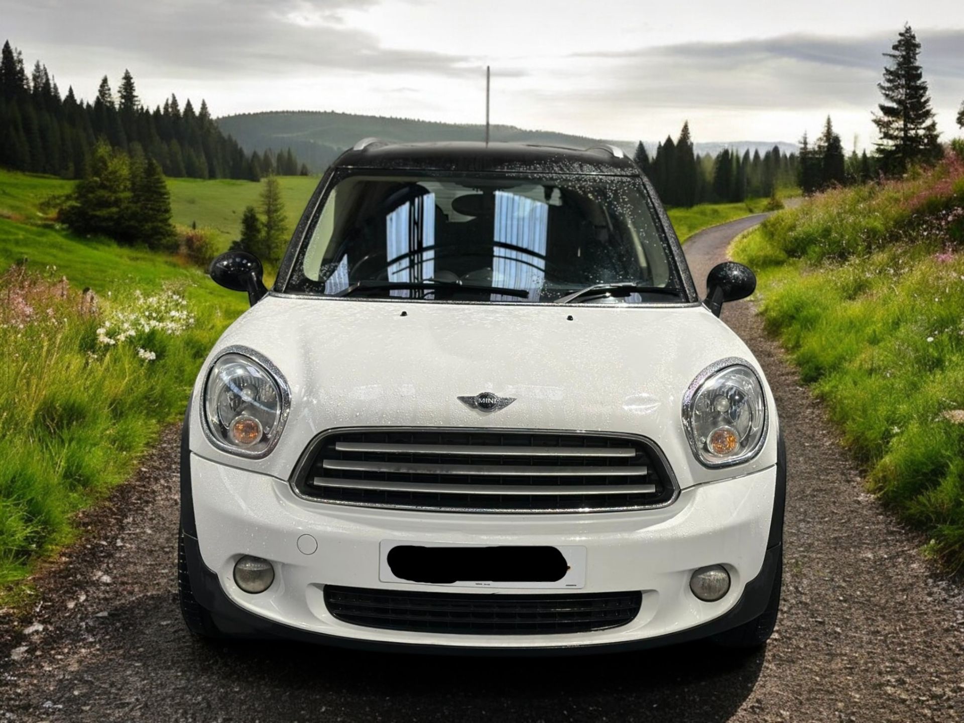 2011 MINI COUNTRYMAN COOPER D – 1.6 DIESEL – MANUAL - Image 3 of 31