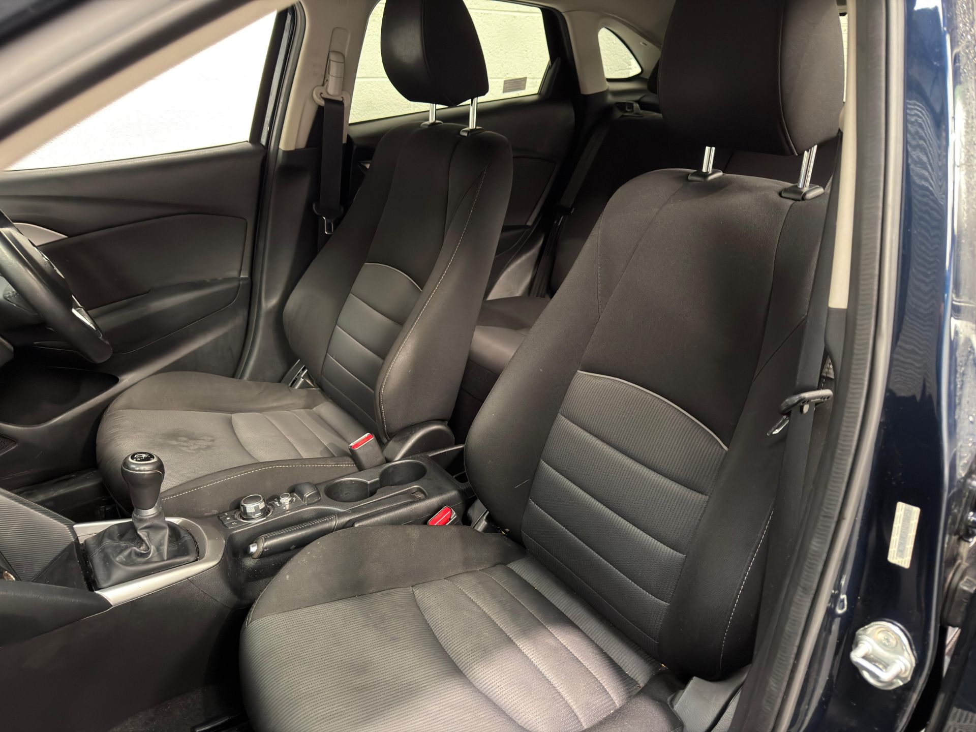 **(ONLY 118K MILEAGE)** 2015 MAZDA CX-3 SE-L NAV D, 1.5L, MANUAL, BLUE >>--NO VAT ON HAMMER--<< - Image 29 of 29