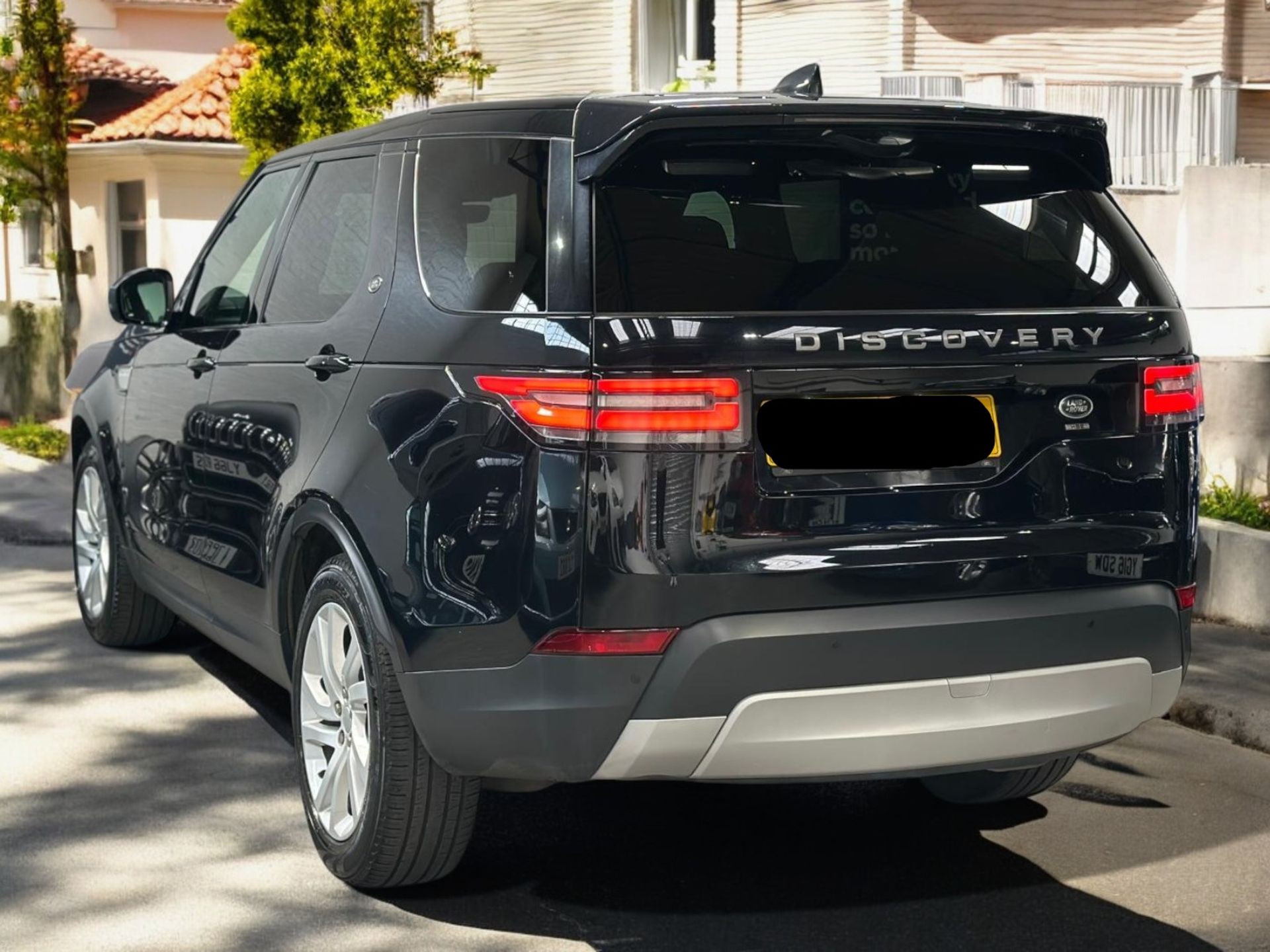 **(ONLY 76K MILEAGE)** 2017 LAND ROVER DISCOVERY HSE >>--NO VAT ON HAMMER--<< - Image 3 of 47