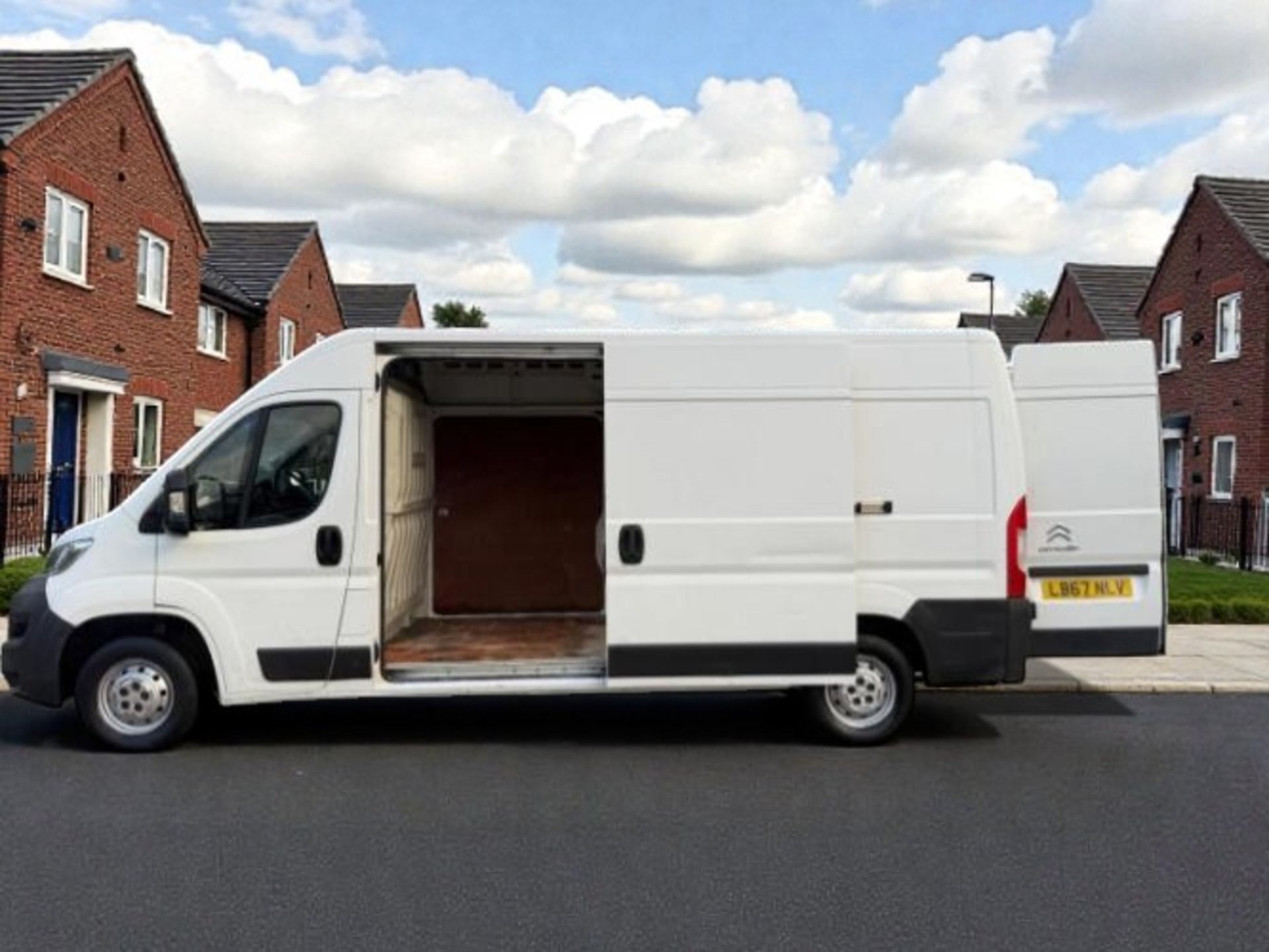 **(ONLY 101K MILEAGE)** 2017 CITROEN RELAY 35 L3H2 EPRISE BLUEHDI 1997CC >>--NO VAT ON HAMMER--<< - Image 5 of 24