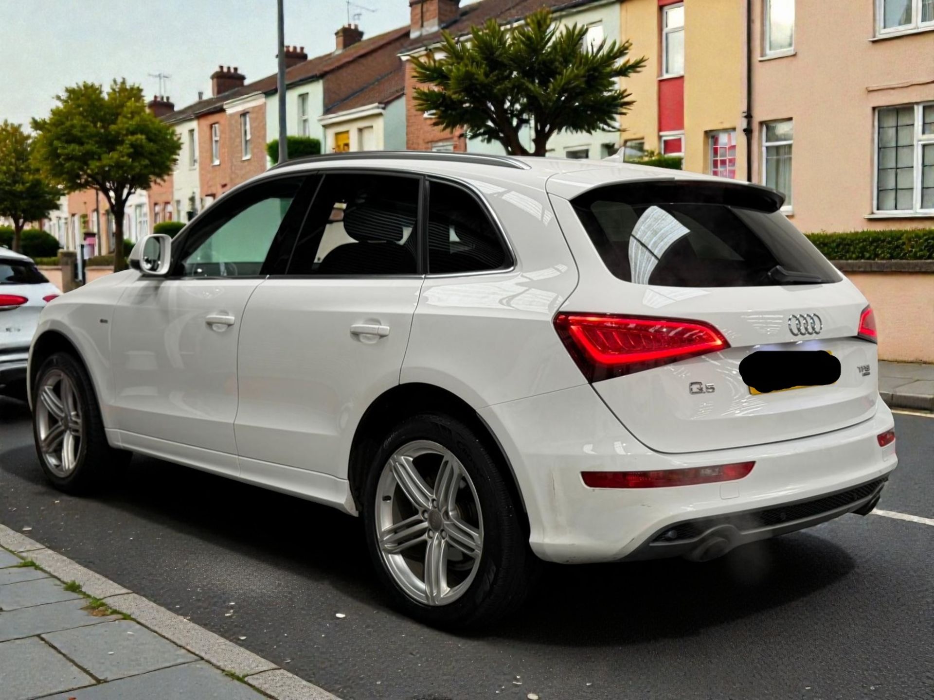 **(ONLY 107K MILEAGE)** 2013 AUDI Q5 2.0 TFSI S LINE PLUS TIPTRONIC >>--NO VAT ON HAMMER--<< - Image 7 of 39