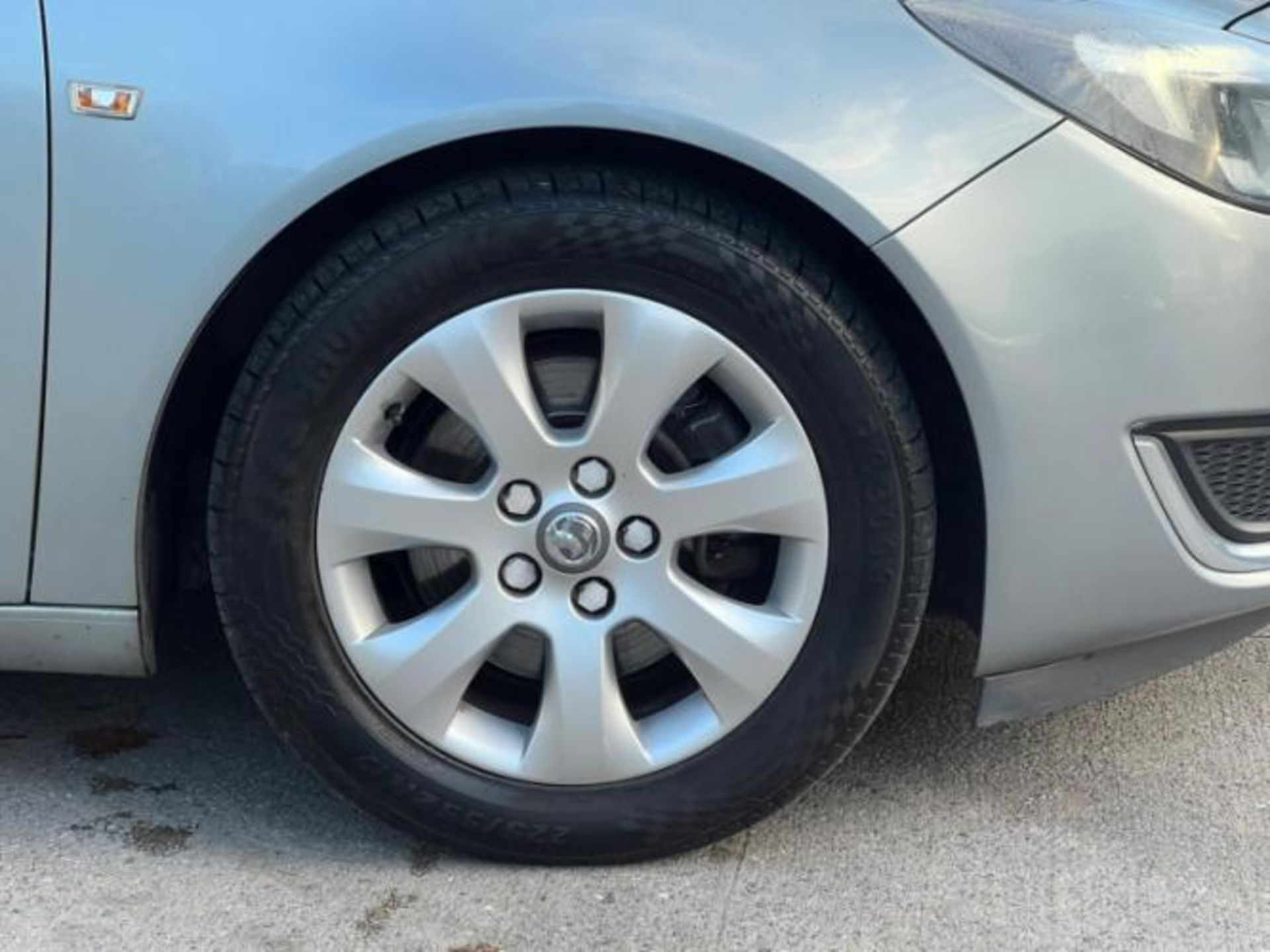 2013 VAUXHALL INSIGNIA DESIGN CDTI ECO S/S 1956CC MANUAL >>--NO VAT ON HAMMER--<< - Image 25 of 31