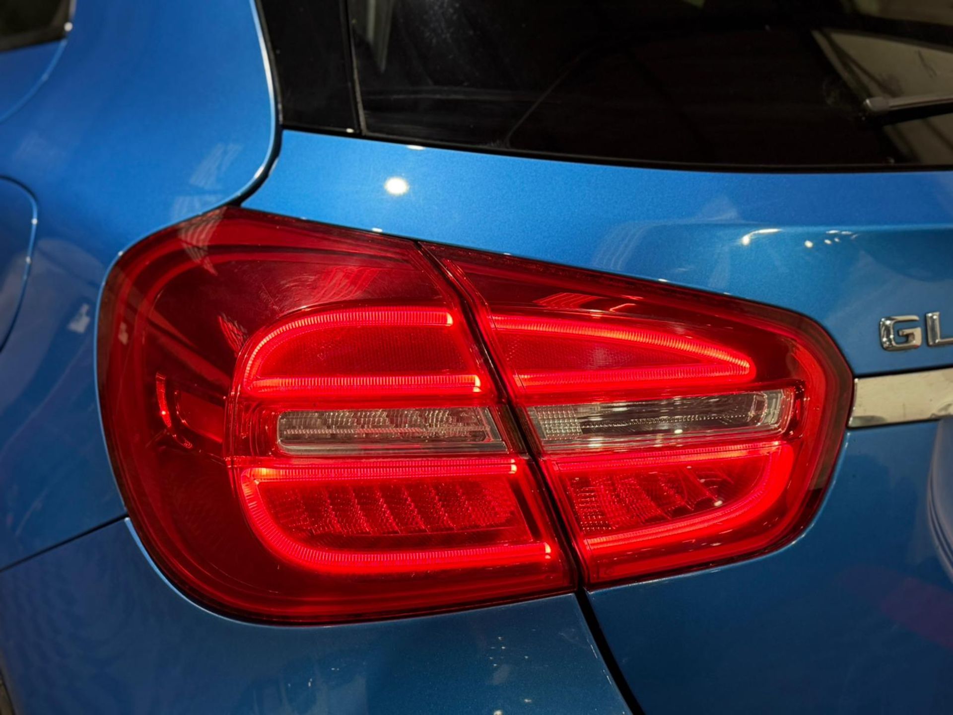 **(ONLY 62K MILEAGE)** 2015 MERCEDES-BENZ GLA 220D AMG LINE (PREMIUM PLUS) >>--NO VAT ON HAMMER--<< - Image 15 of 46