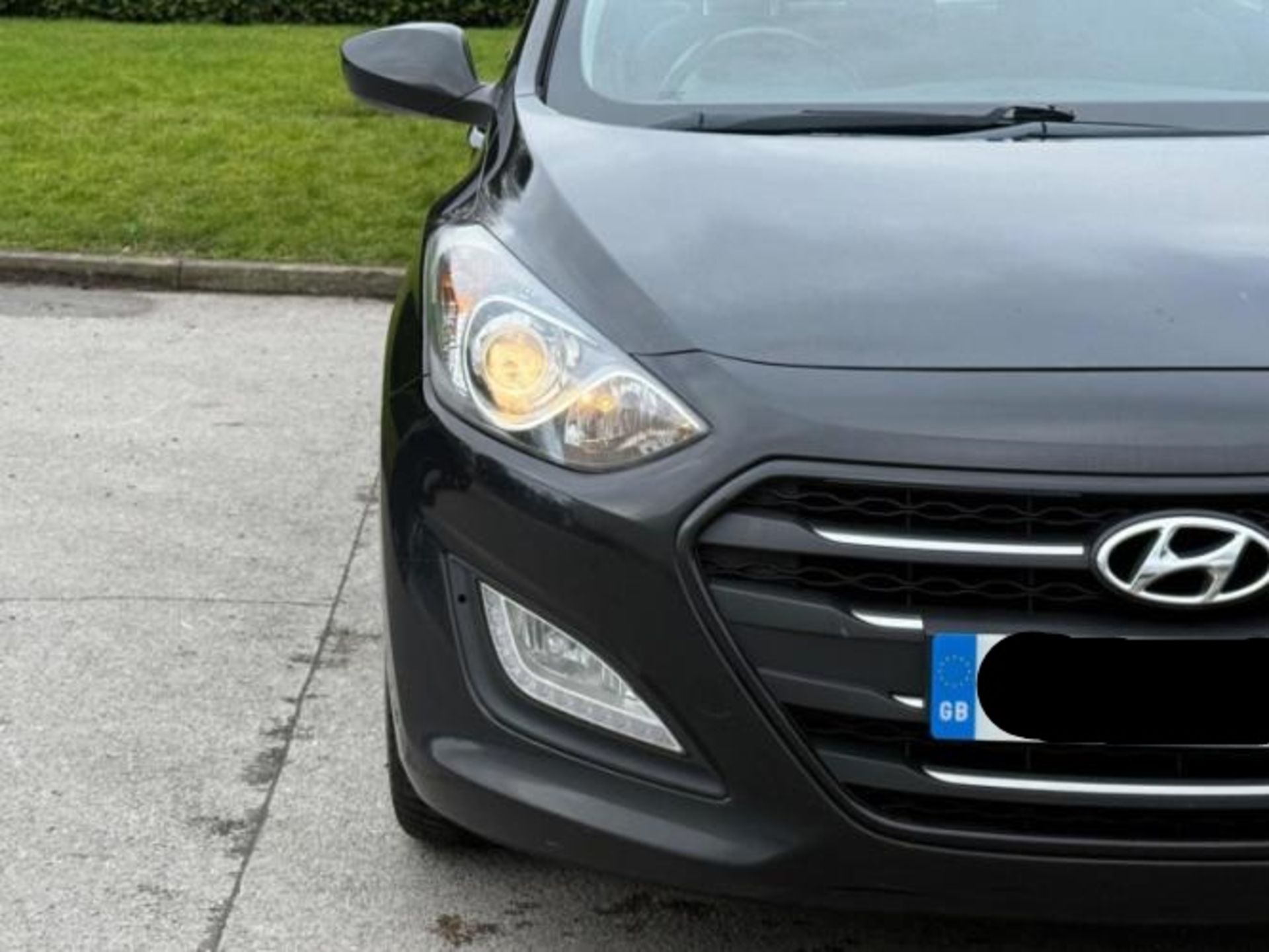 2015 HYUNDAI I30 SE BLUE DRIVE CRDI 1.6 DIESEL MANUAL HATCHBACK BLACK >>--NO VAT ON HAMMER--<< - Image 23 of 40